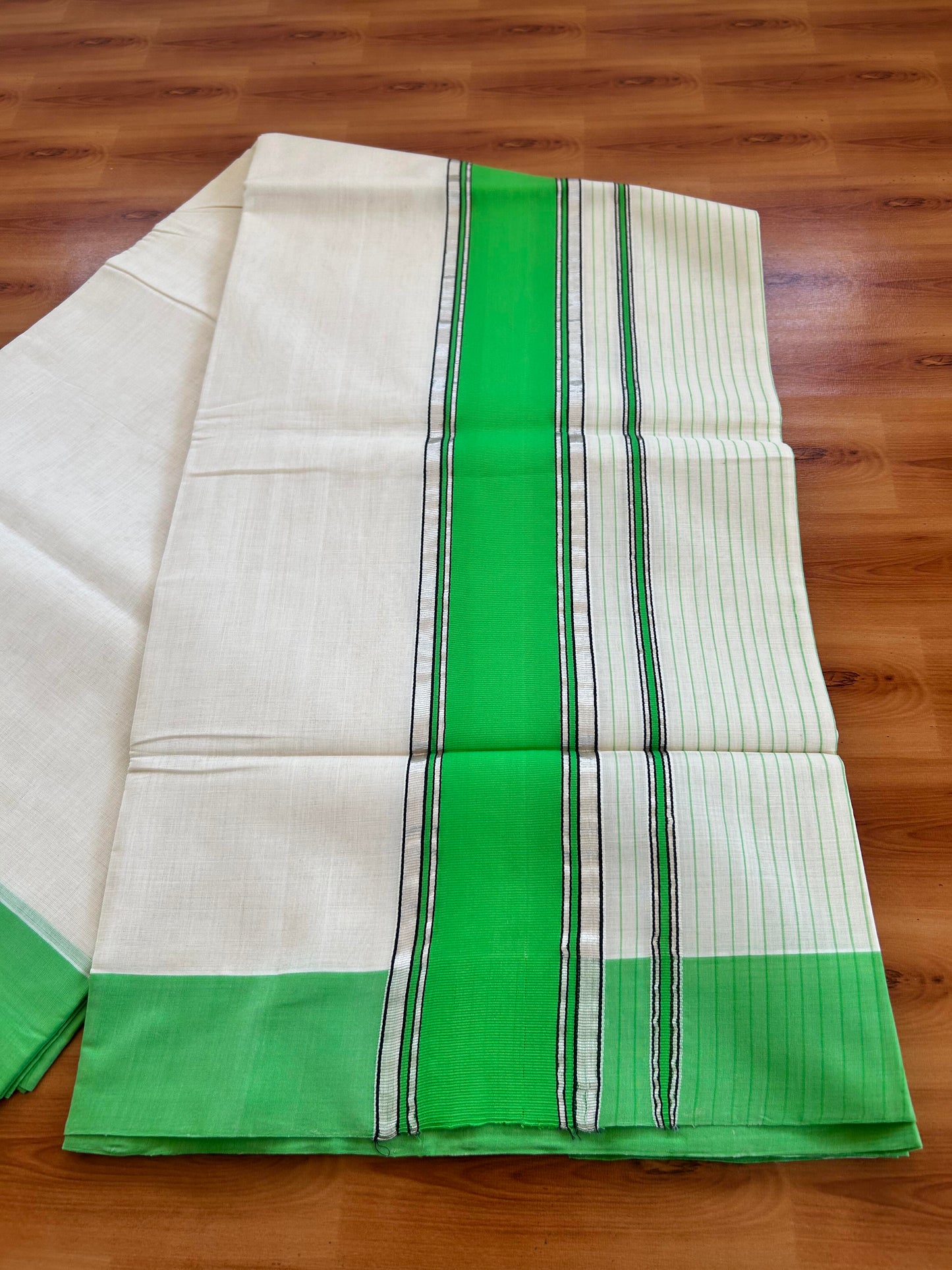 25% Discount KaithariKada Handloom Unakkupaav Balaramapuram Kerala Saree for Women - 100% Pure Cotton - 3.5 inch Silver Kasav Black & Parrot Green Side Striped Kara - 6 KK7001 ABH