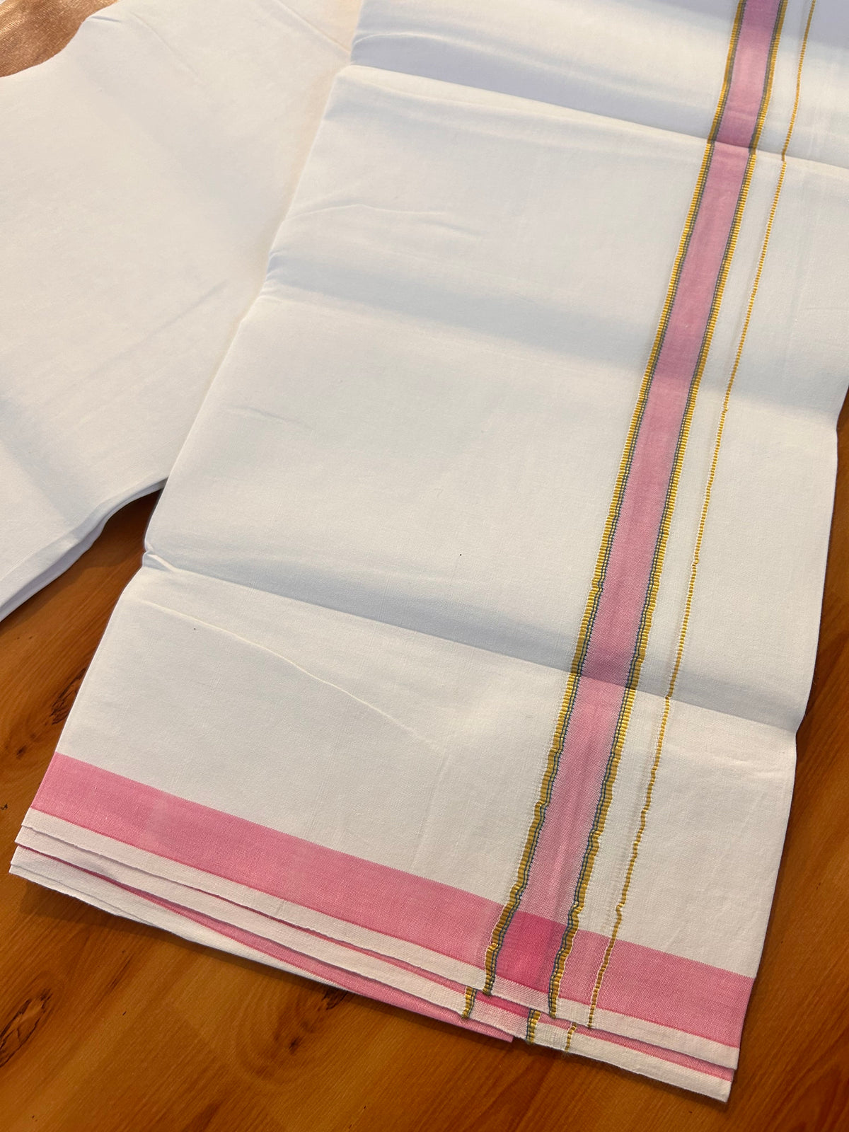 Single Pure White Mundu/Dhoti - 25% Discount ! KaithariKada 100% Cotton Kerala Handloom - 0.75 inch Gold Kasav Pink & Blue Striped Kara (2 meter / 4 muzham) - 4 KK5534 KAI