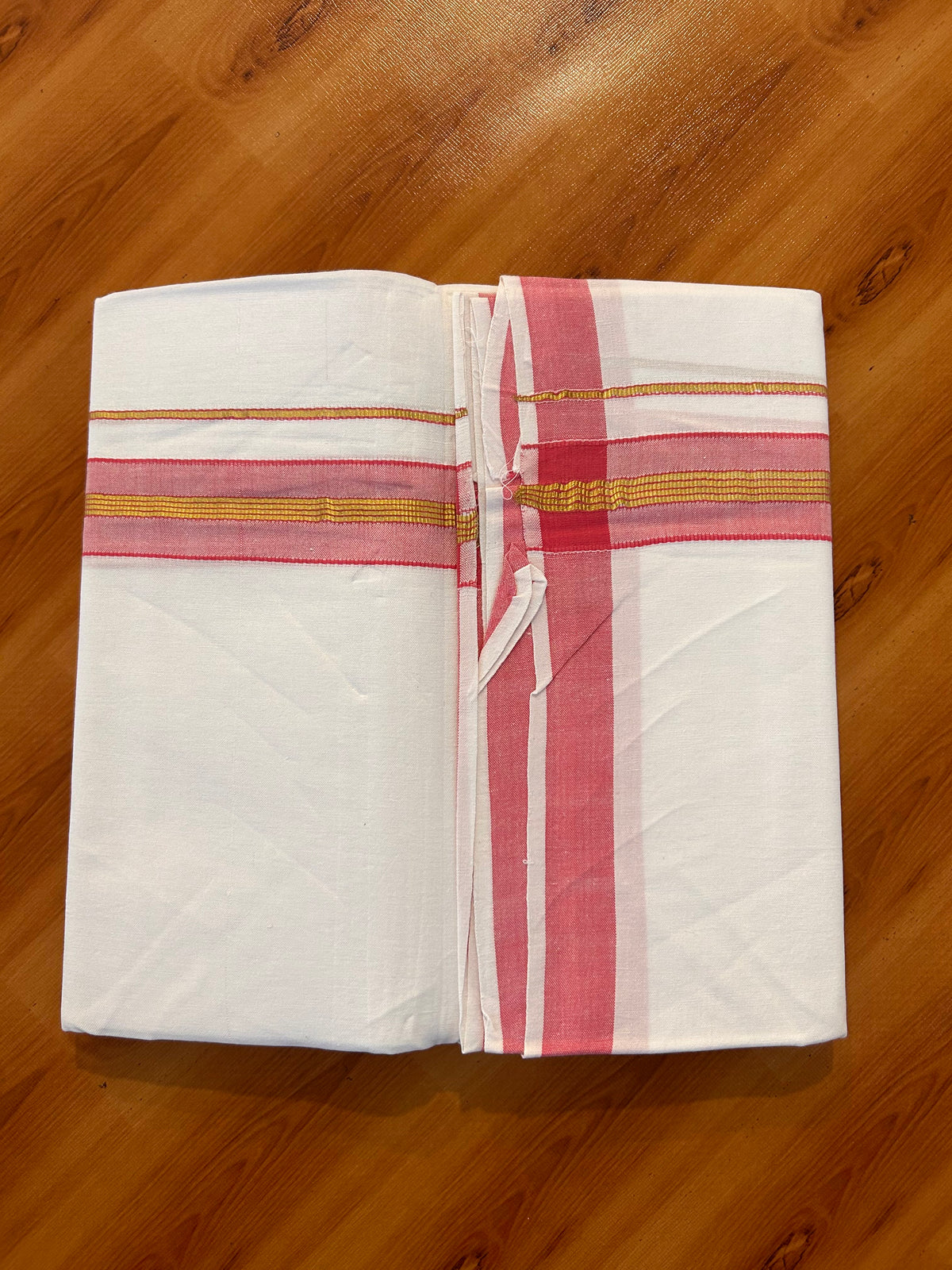 Single Pure White Mundu/Dhoti - 25% Discount ! KaithariKada 100% Cotton Kerala Handloom - 1.25 inch Gold Kasav Sand Brown Striped Kara (2 meter / 4 muzham) - 8 KK5534 KAI