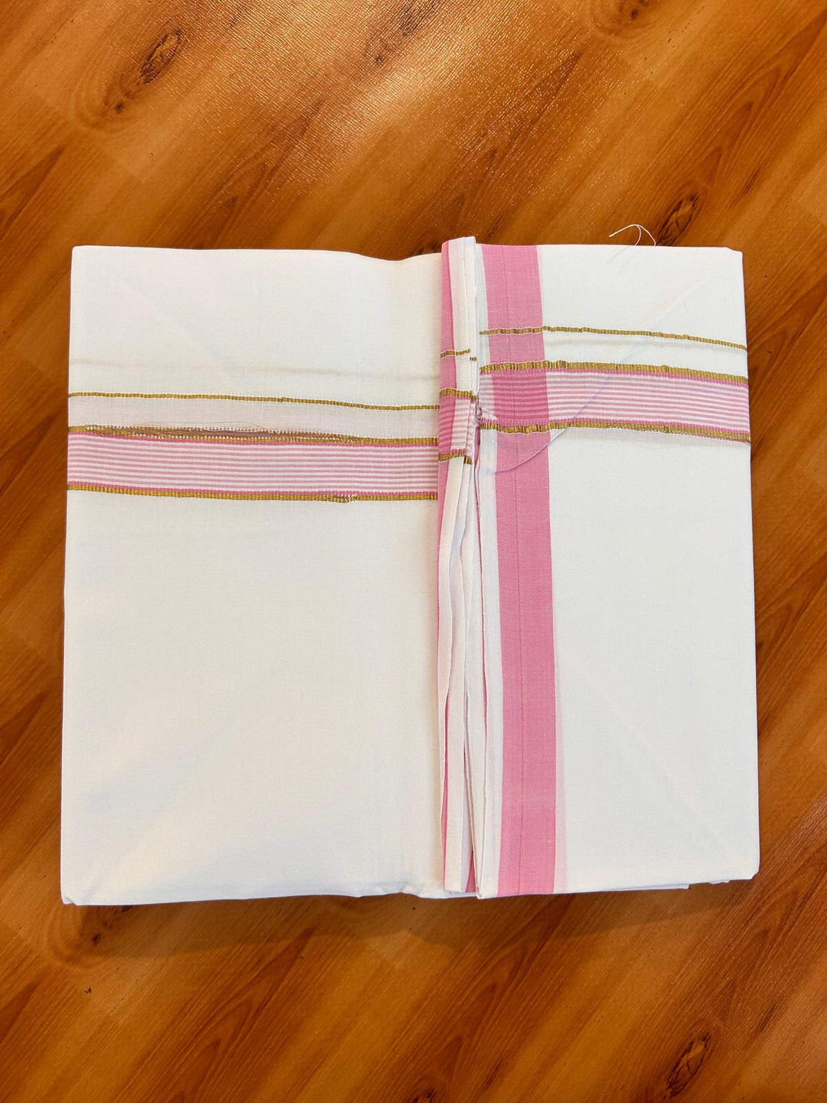 Single Pure White Mundu/Dhoti - 25% Discount ! KaithariKada 100% Cotton Kerala Handloom - 0.75 inch Pink & Gold Kasav Striped Kara (2 meter / 4 muzham) - 1 KK5534 KAI