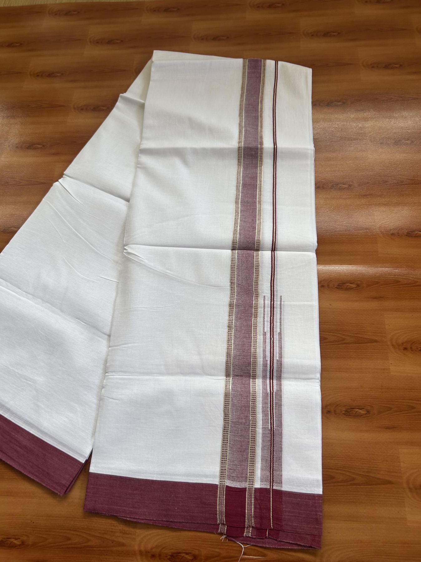 20% Discount! KaithariKada Balaramapuram 100% Cotton Double Pure white Mundu/Dhoti- 100X80 - 1.25 inch Puliyilakkara Silver Kasav & Maroon Chutty Kara - 3.80 mtr ( 8 muzham) - 11 KK5382 VIN