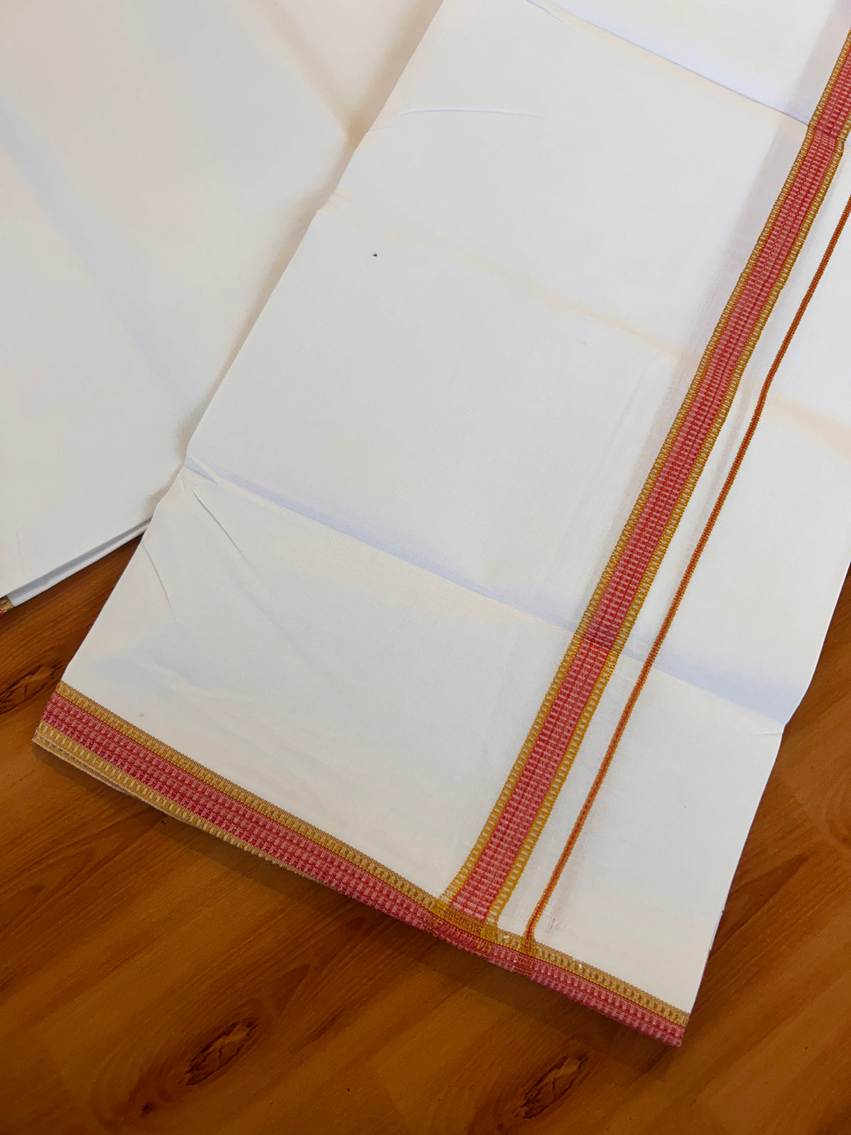 Single Pure White Mundu/Dhoti - 20% DISCOUNT!! KaithariKada 100% Cotton - 40X40 - Gold Kasav & Peach Striped Kara (2 meter / 4 muzham) - 10 KK5534 TKD