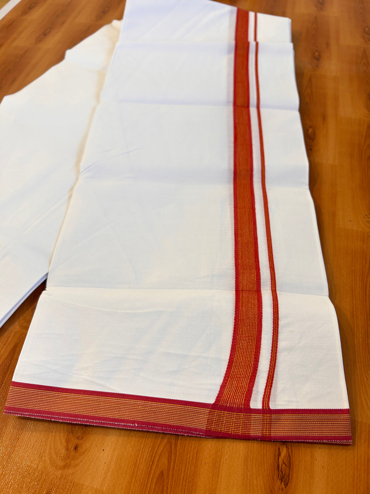 Single Pure White Mundu/Dhoti - 20% DISCOUNT!! KaithariKada 100% Cotton - 40X40 - Gold Kasav & Reddish Maroon Striped Kara (2 meter / 4 muzham) - 9 KK5534 TKD
