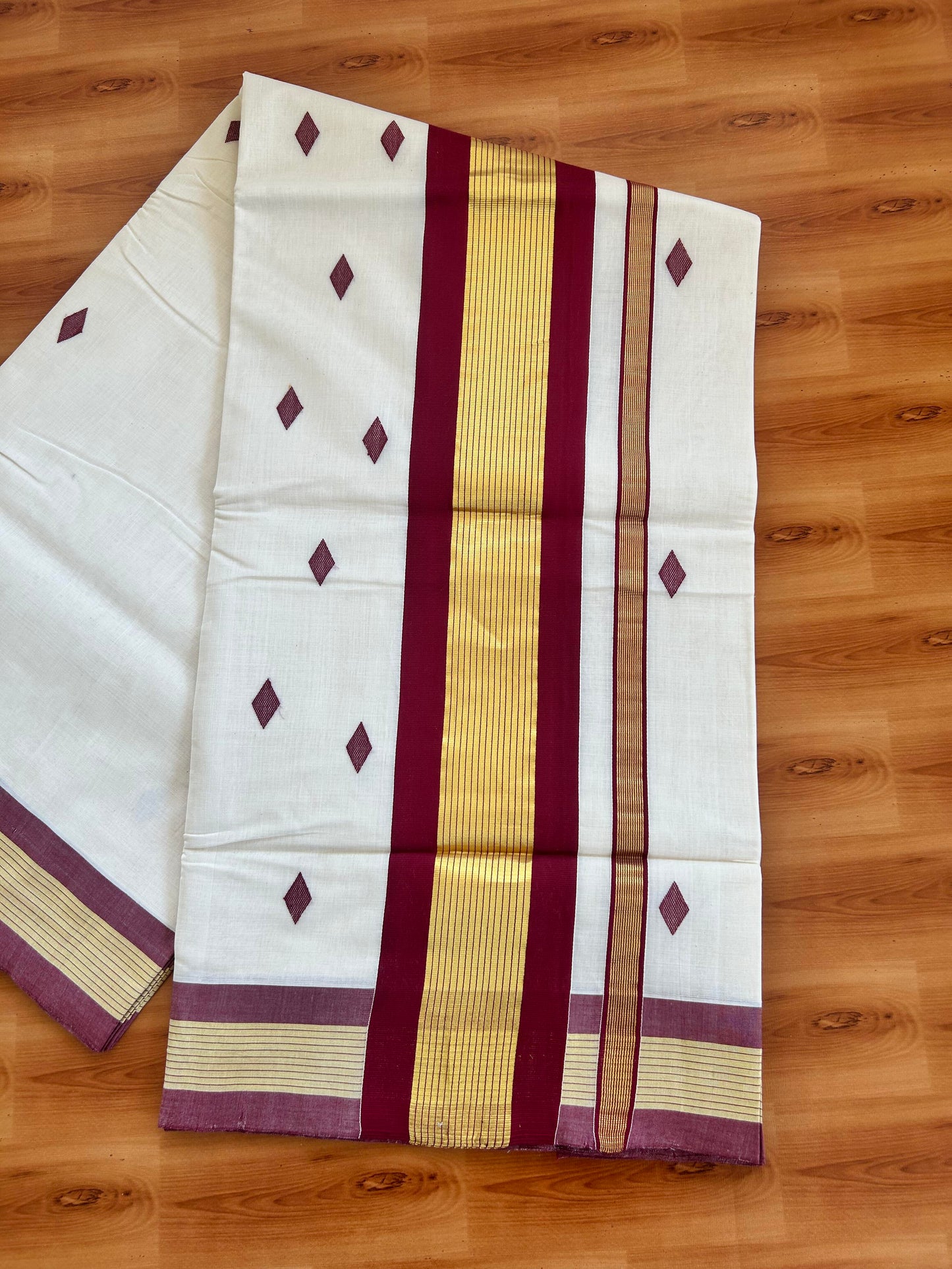 25% Discount KaithariKada Handloom Unakkupaav Balaramapuram Kerala Saree for Women - 100% Pure Cotton - 4.25 inch Gold Kasav & Maroon Stripes Kara - 5 KK7001 ABH