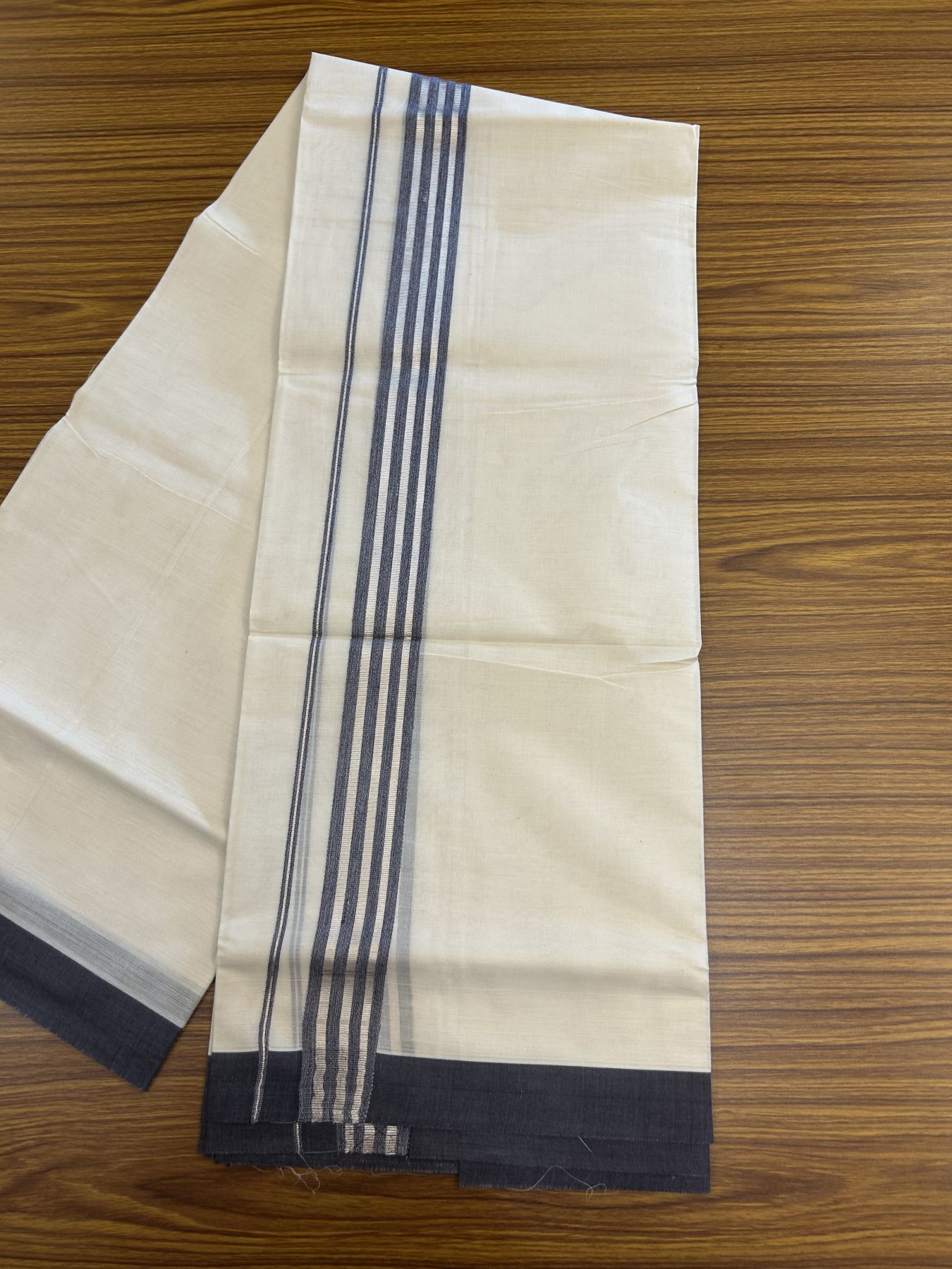 20% Discount !! KaithariKada Balaramapuram Double Off White (Unbleached) Mundu/Dhoti - 100x80 - 1.25 inch Navy Blue & Silver Striped kara 3.90 mtr (8 muzham) - 20 KK5313 PMC