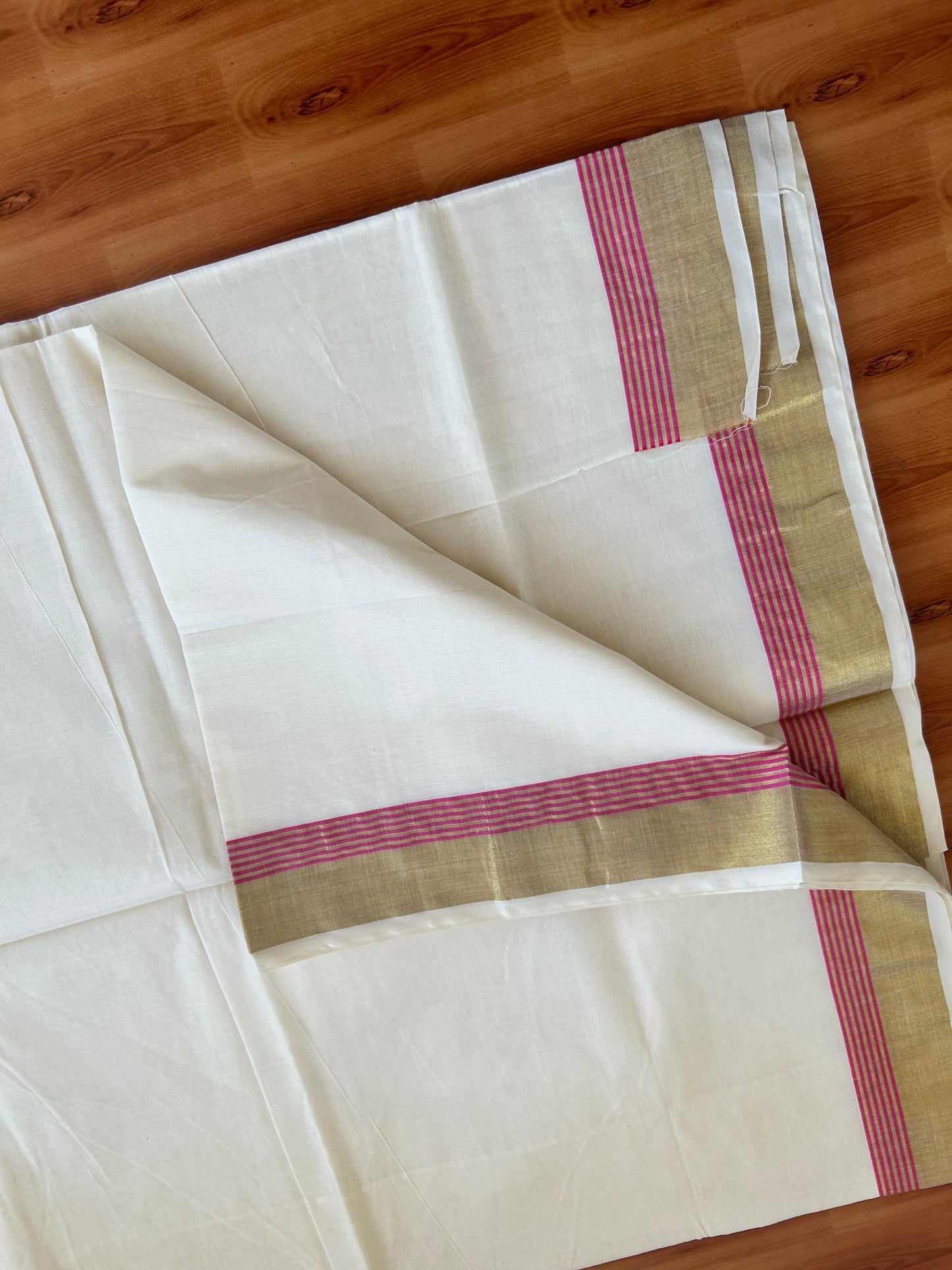 25% Discount! Kaitharikada Kerala Traditional Saree Off white- Mixed Cotton Kasavu Saree - 2.75 Inch  Pallu - Gold Kasav & Magenta Striped Kara - 30 KK7000 PMC