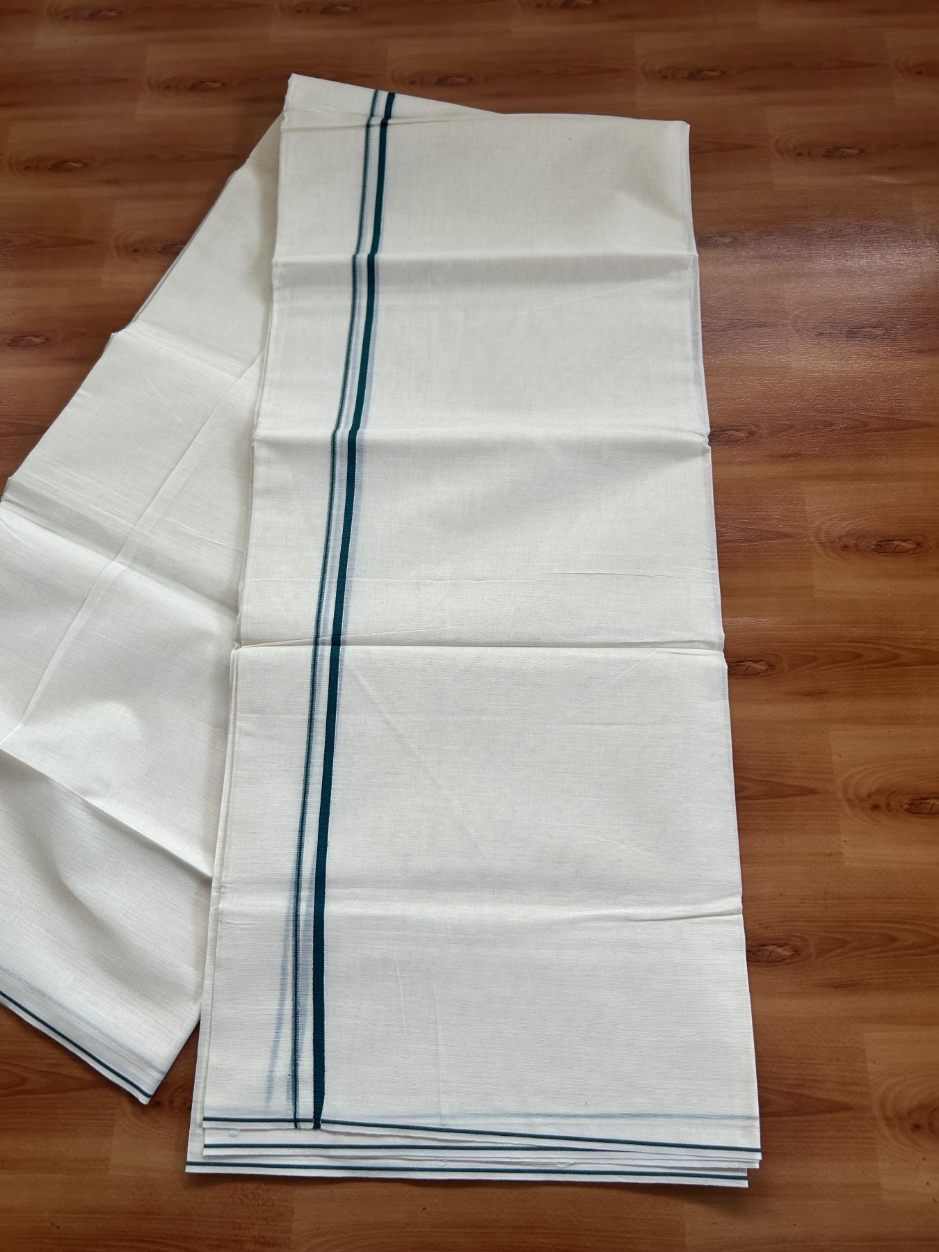 20% Discount! KaithariKada Balaramapuram 100% Cotton Double Off white - (Unbleached) - Mundu/Dhoti-100x80 - 0.3 cm Green Thin Kara 4.07 mtr (8.72 Muzham) - 83 KK5382 VIN