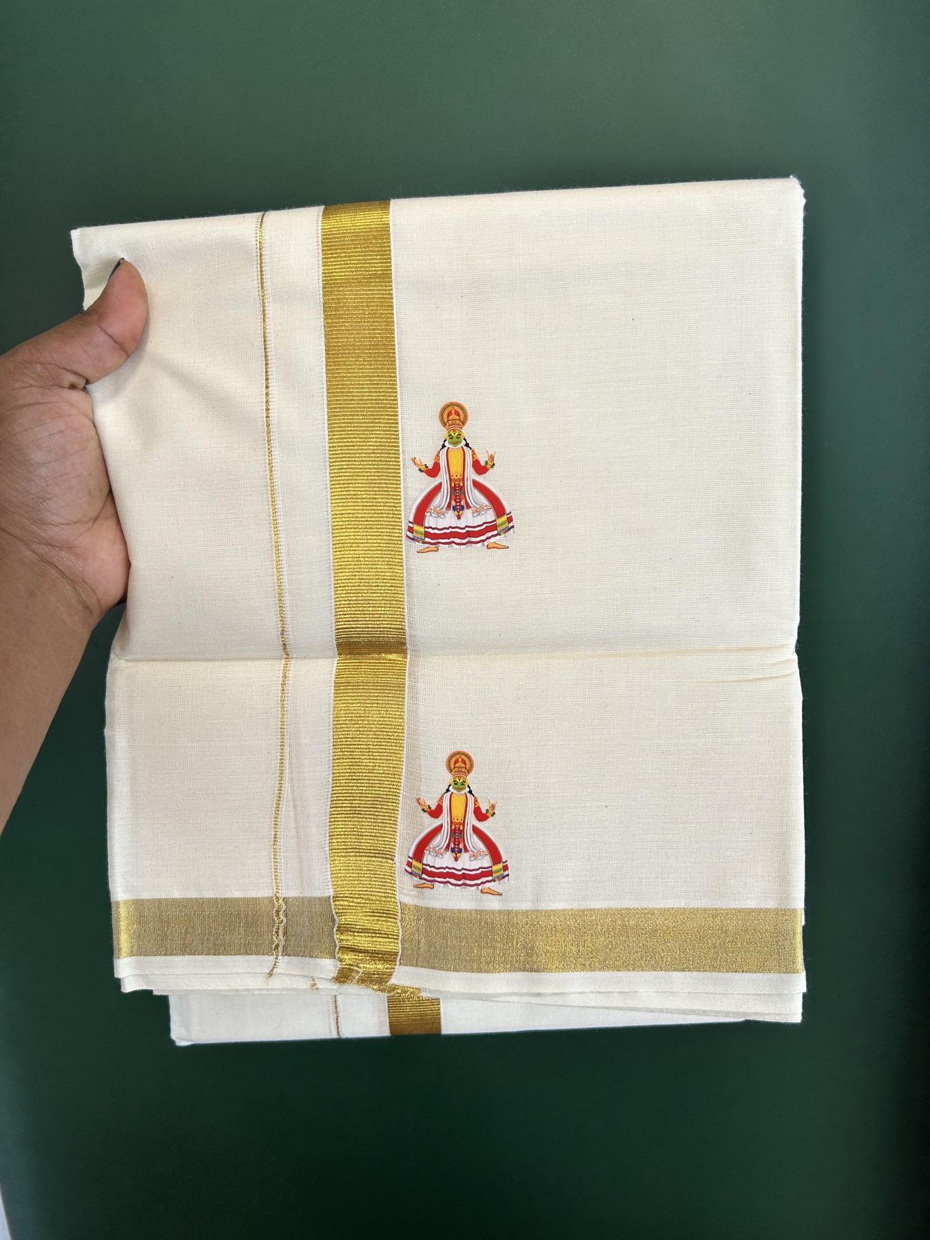Double Off White - (Unbleached) Mundu/Dhoti- 20% Discount!! KaithariKada Balaramapuram 100% Cotton (60s) - 1 inch Gold Kasav & Kadhakali Printed Kara - 21 KK5415 GAN