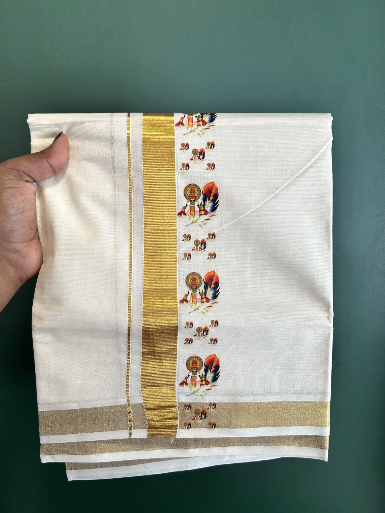 Double Off White - (Unbleached) Mundu/Dhoti- 20% Discount!! KaithariKada Balaramapuram 100% Cotton (60s) - 1 inch Gold Kasav & Kadhakali & Feather Printed Kara - 18 KK5415 GAN