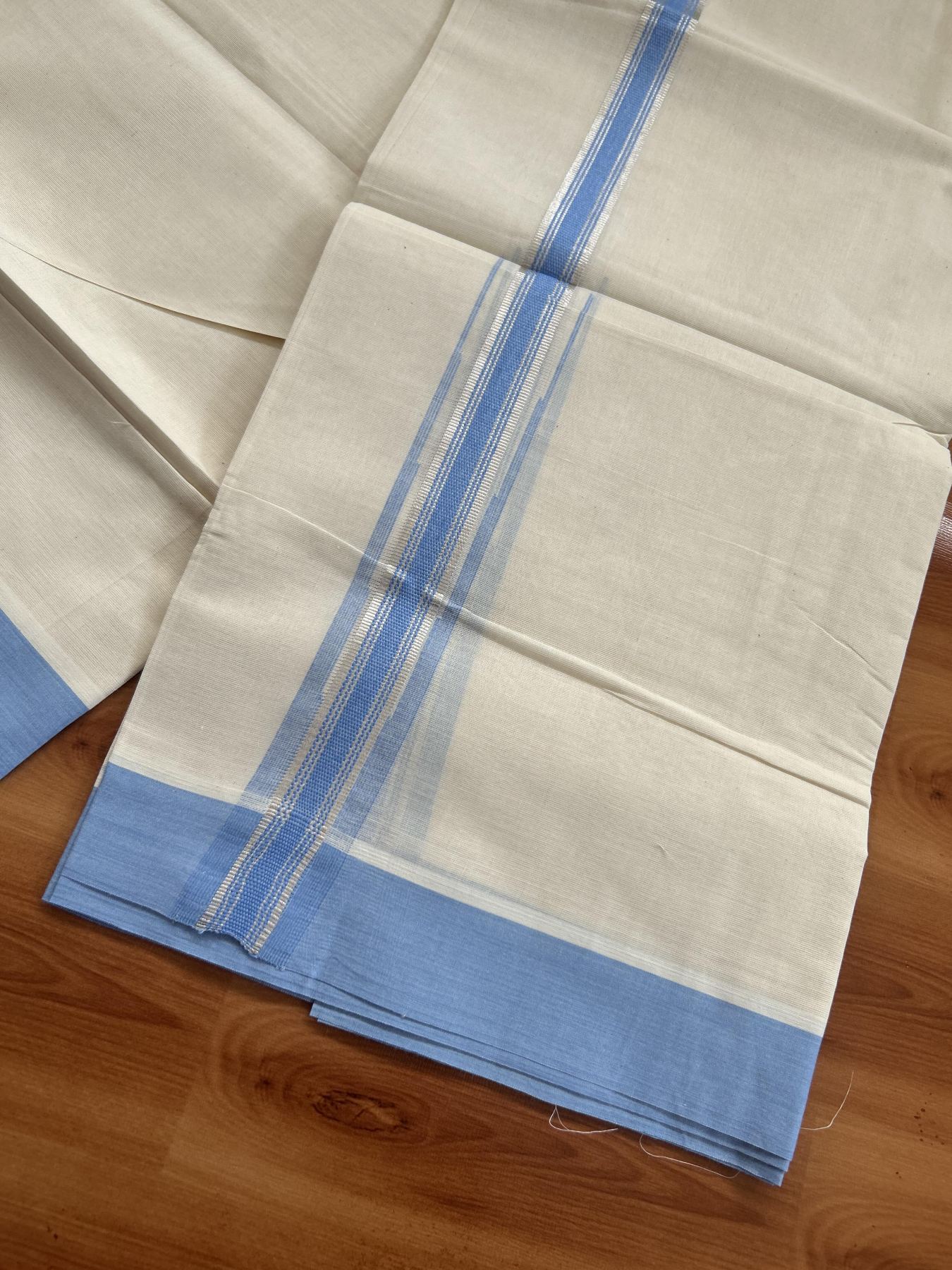 20% Discount ! KaithariKada Balaramapuram 100% Cotton Double Off White - (Unbleached) - Mundu / Dhoti- 100x80 - 1.25 Inch Silver Kasav & Light Blue Puliyilakkara chutty - 68 KK5382 VIN