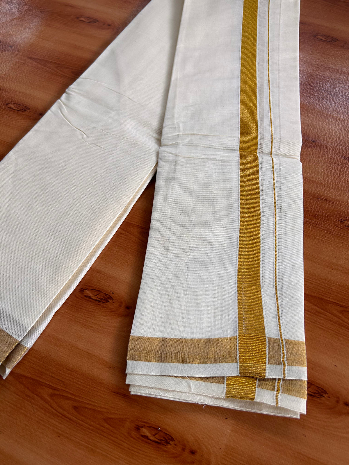 Neriyath Off White  (Unbleached) - KaithariKada -  60s Mixed Cotton - 0.75 Inch Gold Kasavu Kara - 1.70 mtr (3.64 muzham)- 2 KK5536 PMC