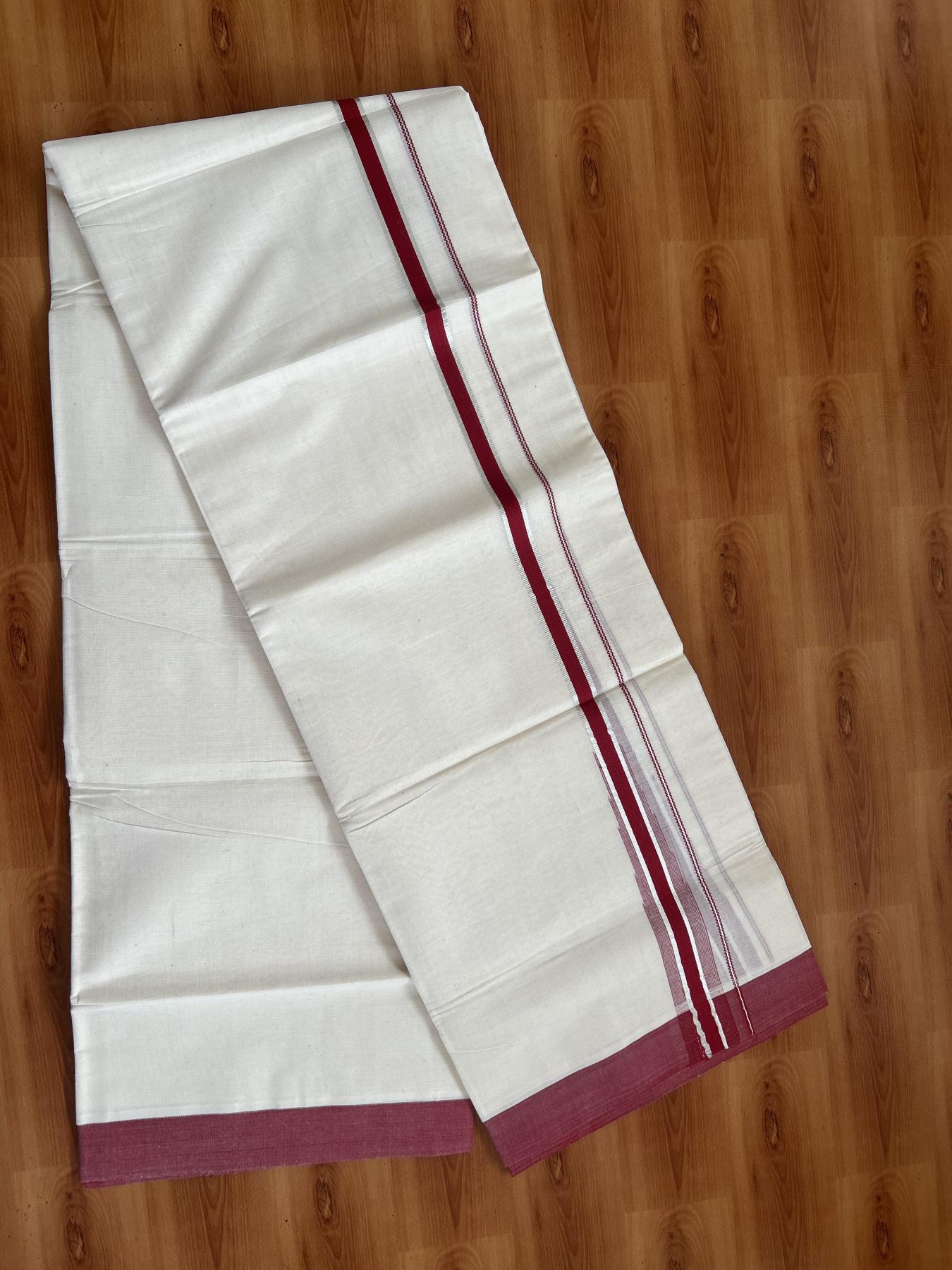 20% Discount ! KaithariKada Balaramapuram 100% Cotton Double Off White - (Unbleached) - Mundu / Dhoti- 100x80 - 1.25 Inch Silver Kasav & Red Puliyilakkara chutty - 71 KK5382 VIN