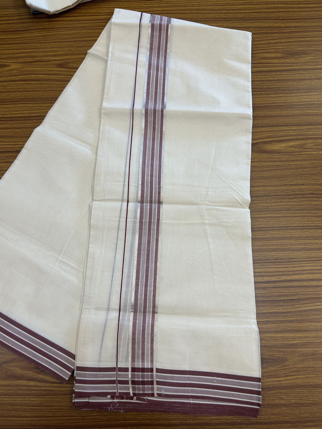 20% Discount ! Kaitharikada Balaramapuram 100% Pure Cotton Double Off white (Unbleached) Mundu/Dhoti - 100x80 - 1.5 inch Silver Kasav & Maroon Shaded Stripes Kara 3.90 mtr (8 muzham) - 58 KK5313 PMC