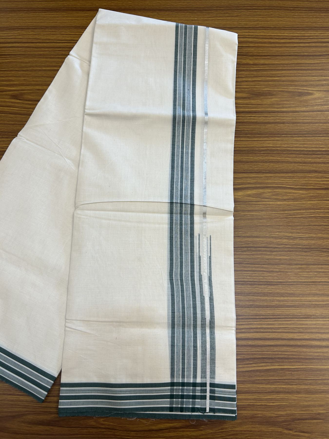20% Discount ! Kaitharikada Balaramapuram 100% Pure Cotton Double Off white (Unbleached) Mundu/Dhoti - 100x80 - 1.5 inch Silver Kasav & Green Shaded Stripes Chutty Kara 3.90 mtr (8 muzham) - 59 KK5313 PMC