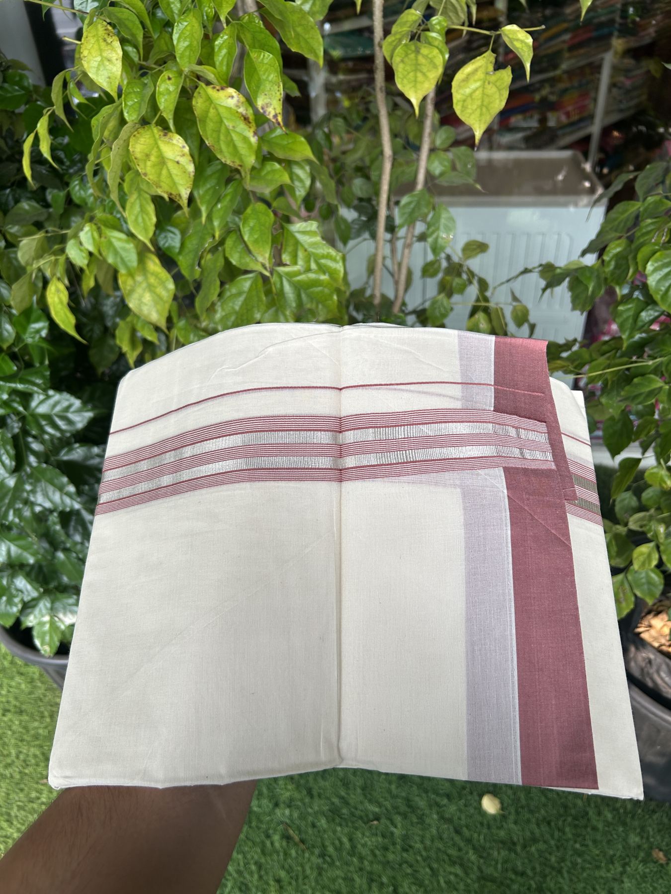 20% Discount !! KaithariKada Balaramapuram Double Off White (Unbleached) Mundu/Dhoti - 100x80 - 1.5 inch Dark Peach & Silver Striped kara 3.90 mtr (8 muzham) - 15 KK5313 PMC