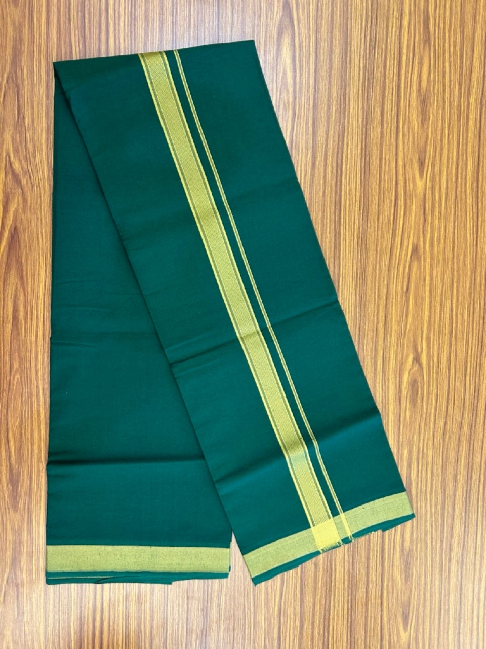 19% Discount!!! Kaitharikada - Single Kaily / Lungi - 1.25 inch Old Gold yellow Pattern striped kara with Bottle Green colour body  (2 meter / 4 muzham) - 41 KK8035 GAN