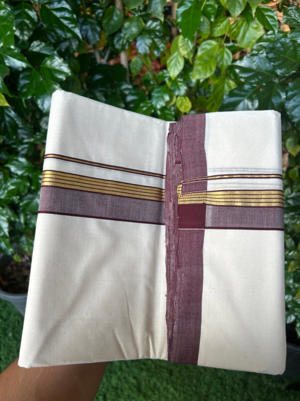 25% Discount ! KaithariKada Handloom Millpaav Balaramapuram - Cotton Off White (Unbleached) Double Mundu/Dothi - 80x90 - 1.25 inch Gold Kasav & Brown Side Stripes Mulloth Kara 4 Meters (8.5 Muzham) - 113 KK5256 RAM
