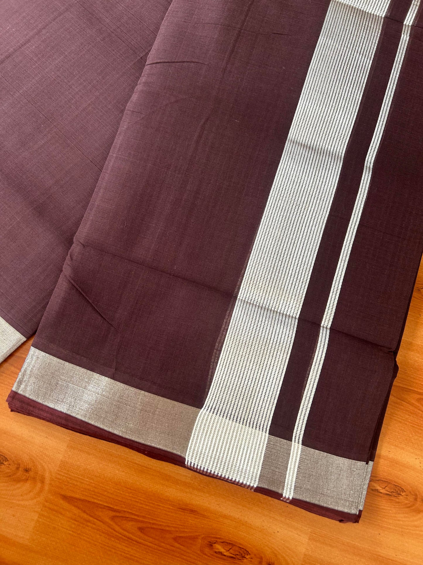 25% Discount! KaithariKada Handloom Unakkupaav Kerala Handloom - 100% Cotton Double Mundu/Dhoti - Chocolate Brown Colour Body - 1.75 inch Silver Kasav Striped  Kara - 4 Mtr (8.5 Muzham) - 1 KK5387 YAR
