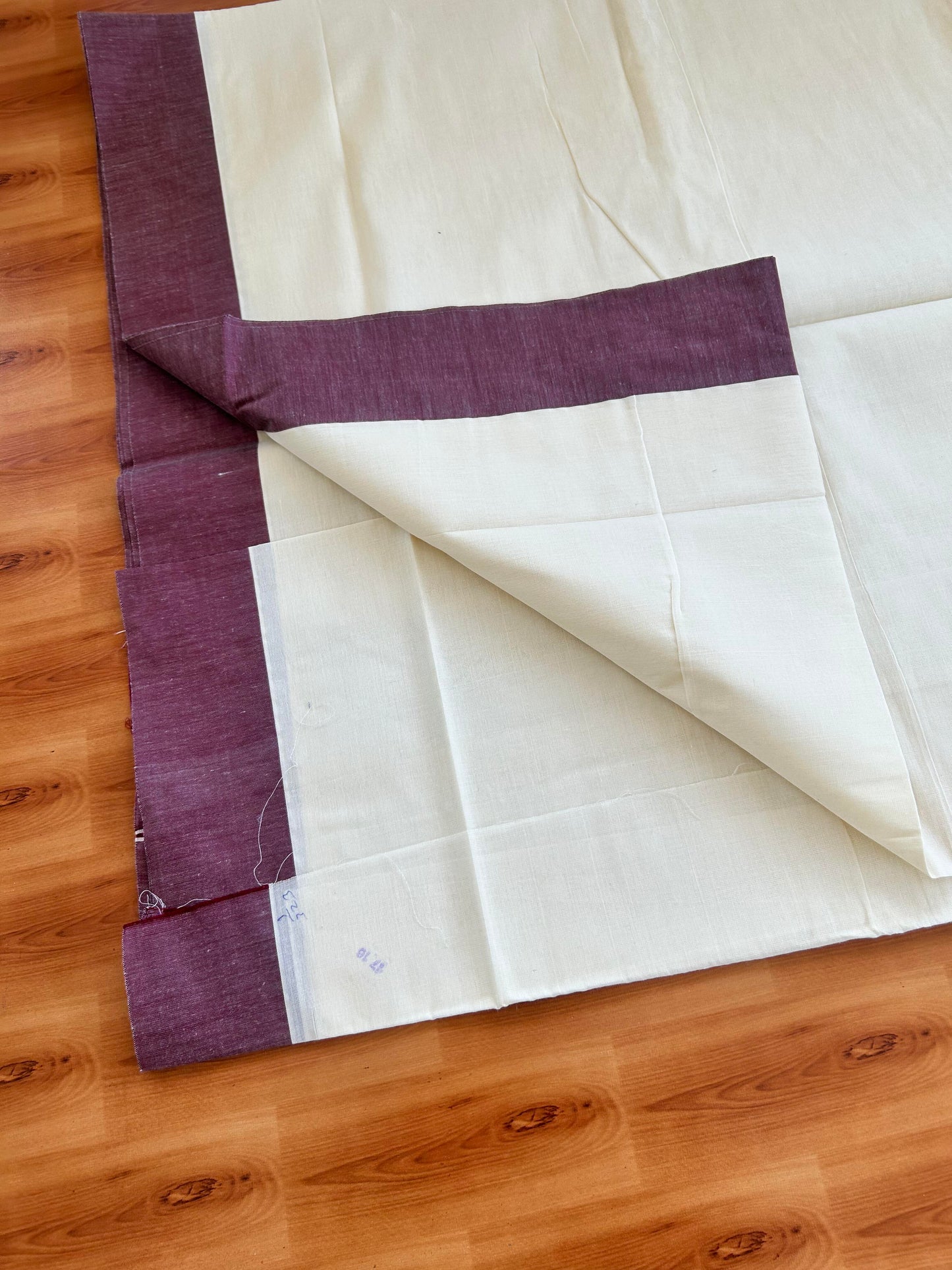 25% Discount! Kaitharikada Kerala Traditional Saree Off white- Mixed Cotton Saree - 3 Inch  Pallu - Maroon Kara - 45 KK7000 PMC