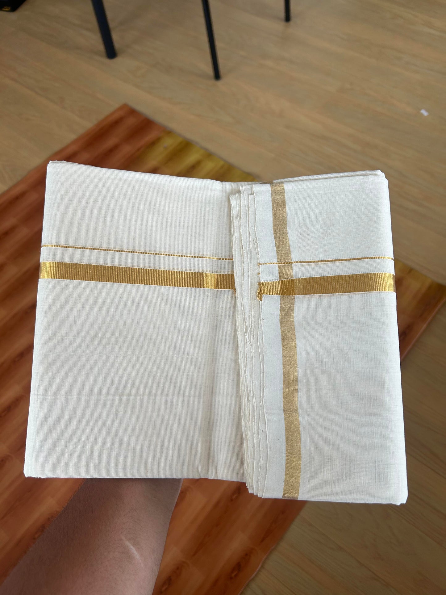 25% Discount ! KaithariKada Handloom Millpaav - Kerala Handloom - 100% Pure Cotton Off White (Unbleached) Double Mundu/Dhoti - 80x90 - 0.5 inch Gold Kara 3.60 mtr (8 Muzham) - 31 KK5386 RAM