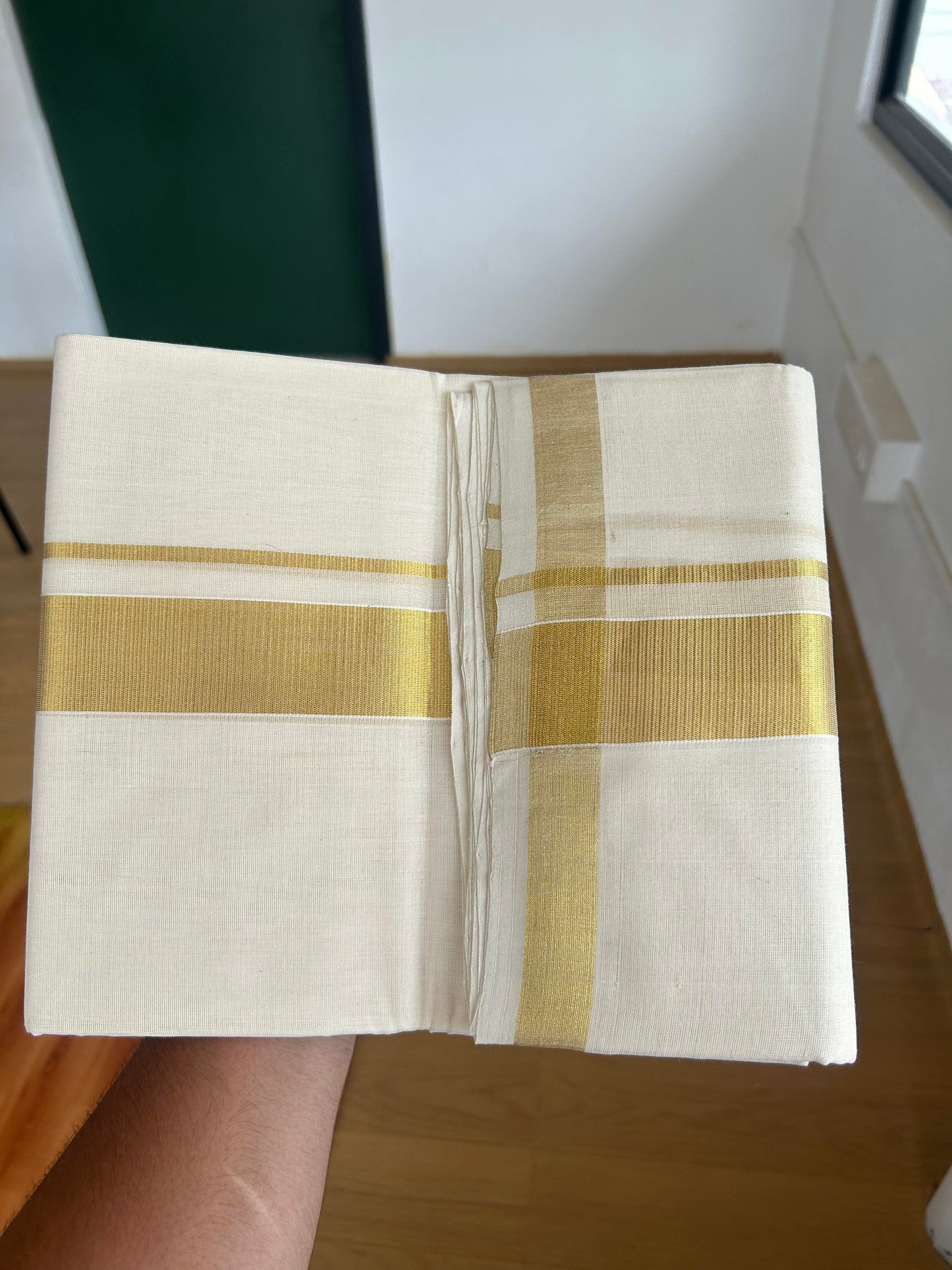 25% Discount ! KaithariKada Handloom Millpaav - Kerala Handloom - 100% Pure Cotton Off White (Unbleached) Double Mundu/Dhoti - 80x90 - 1.5 inch Gold Kara 3.60 mtr (8 Muzham) -  28 KK5386 RAM