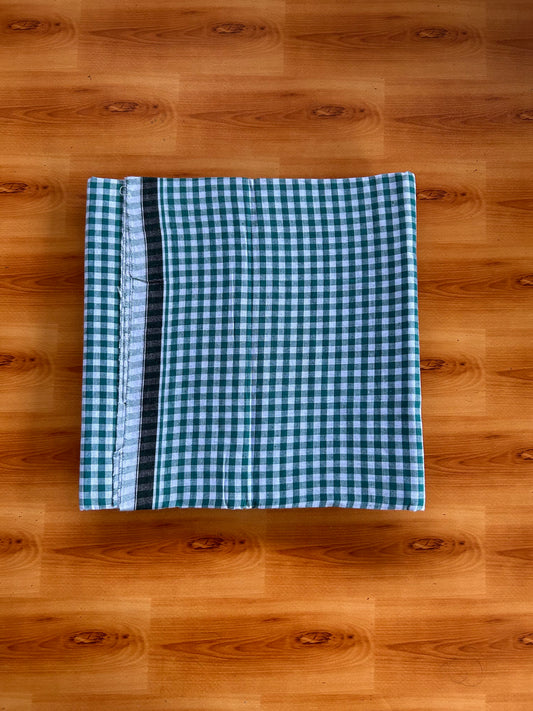 Premium Kathar Type Mund Pure cotton 40s - Kaitharikada Pulimood - Single Kaily / Lungi - 1 inch Black & White Border with White & Green Check body (2 meter / 4 muzham) - 13 KK8090 MUT