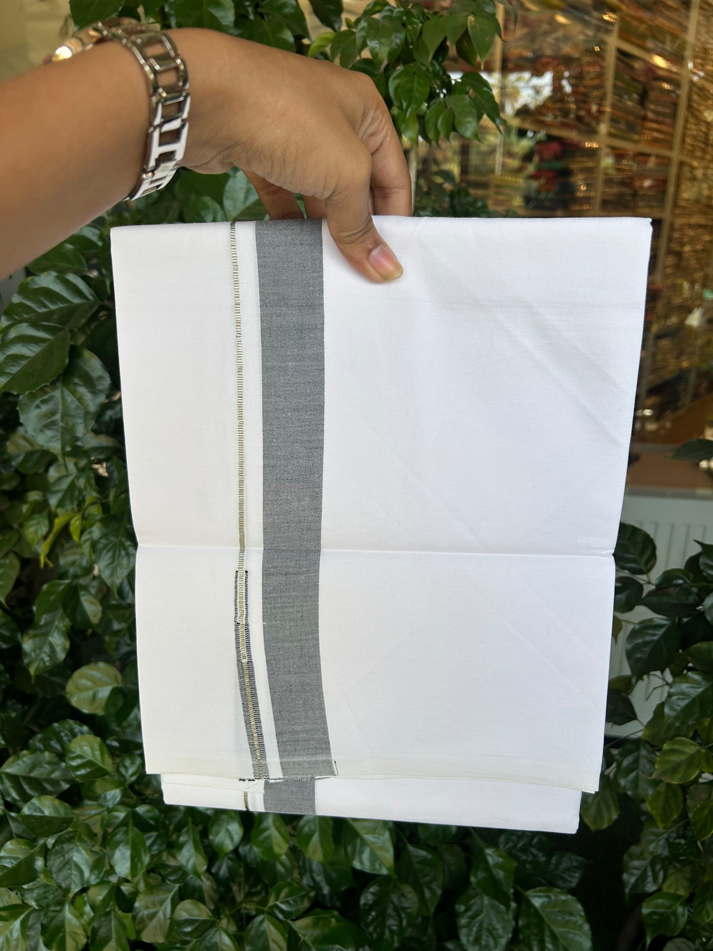 20% Discount!! KaithariKada Balaramapuram 100% Cotton Pure White Single Mundu/Dhoti - 100x100 - 1 inch Silver kasav & Black Shaded Puliyilakkara chutty (2 meter / 4 muzham) - 6 KK5371 ASH