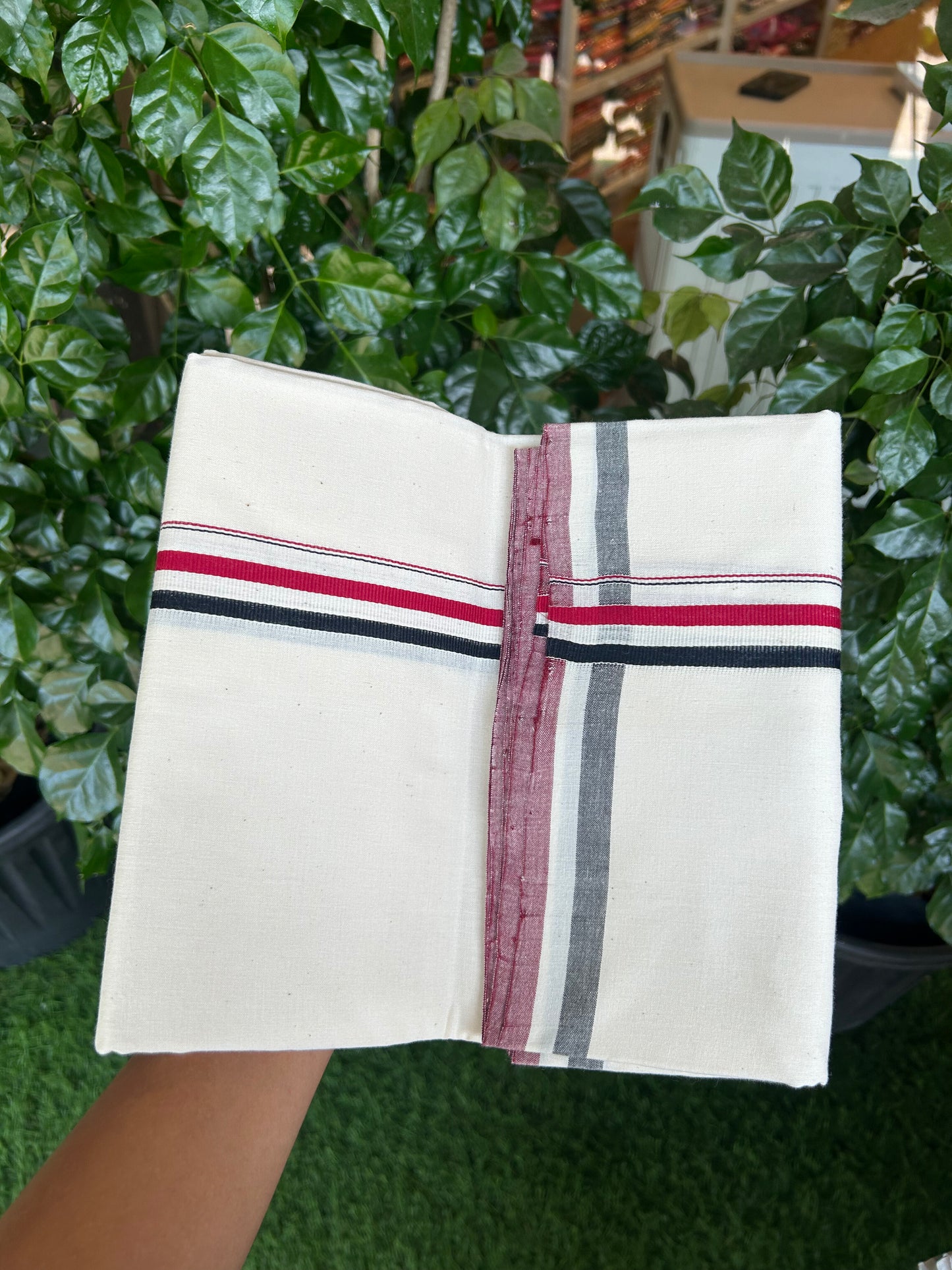 Admk Veshti - 25%Discount !! Signature Kaitharikada Exclusive Single Dhoti - 100% Cotton - Kerala Handloom Single Mundu/Dhoti - Off White - (Unbleached) 0.75 inch Black White & Maroon Red kara (2 meter / 4 muzham)- 1 KK5371 KAI