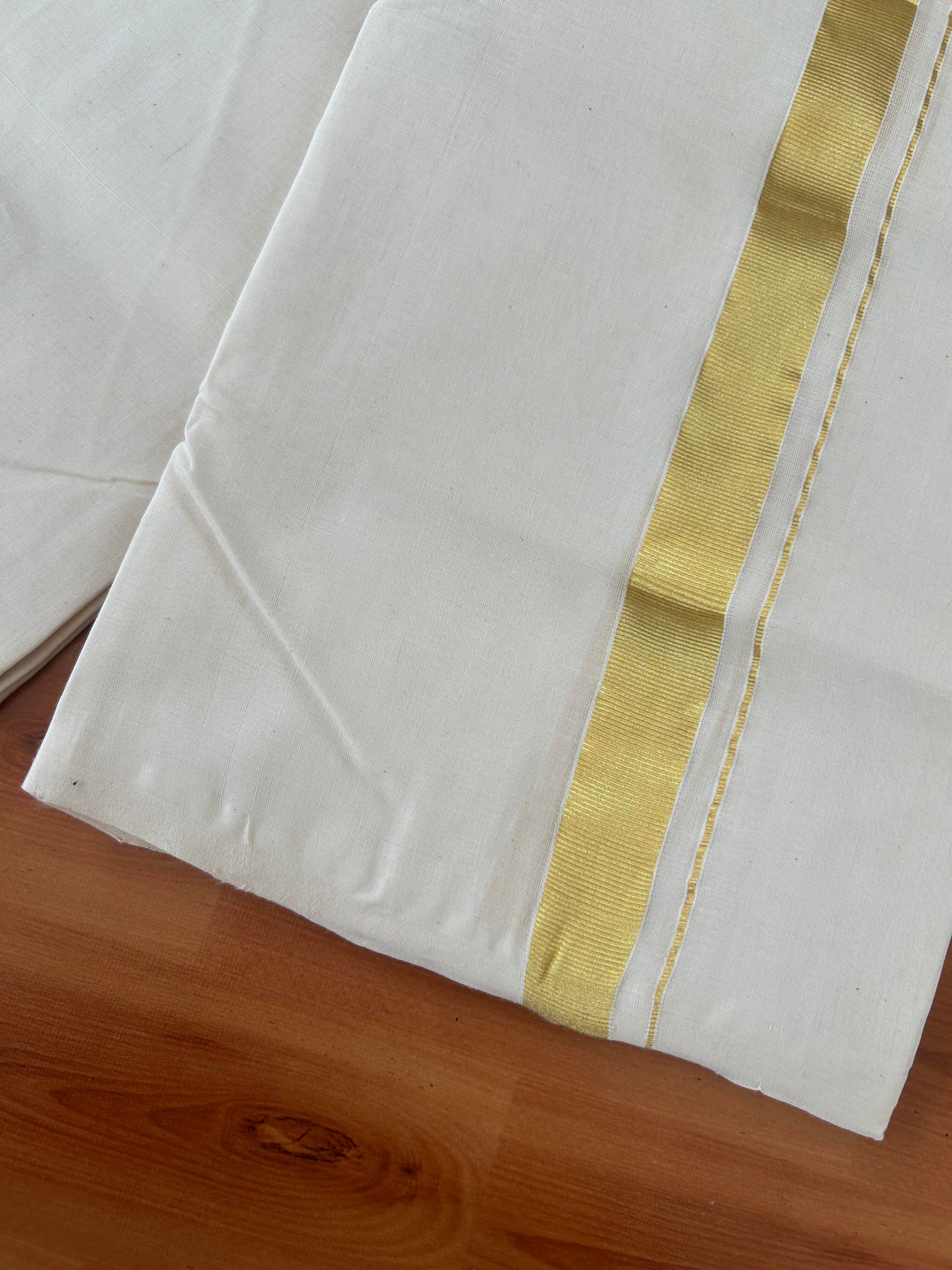 25% Discount ! KaithariKada Handloom Millpaav - Kerala Handloom - 100% Pure Cotton Off White (Unbleached) Double Mundu/Dhoti - 80x90 - 1 inch Gold Kara 3.60 mtr (8 Muzham) -  29 KK5386 RAM