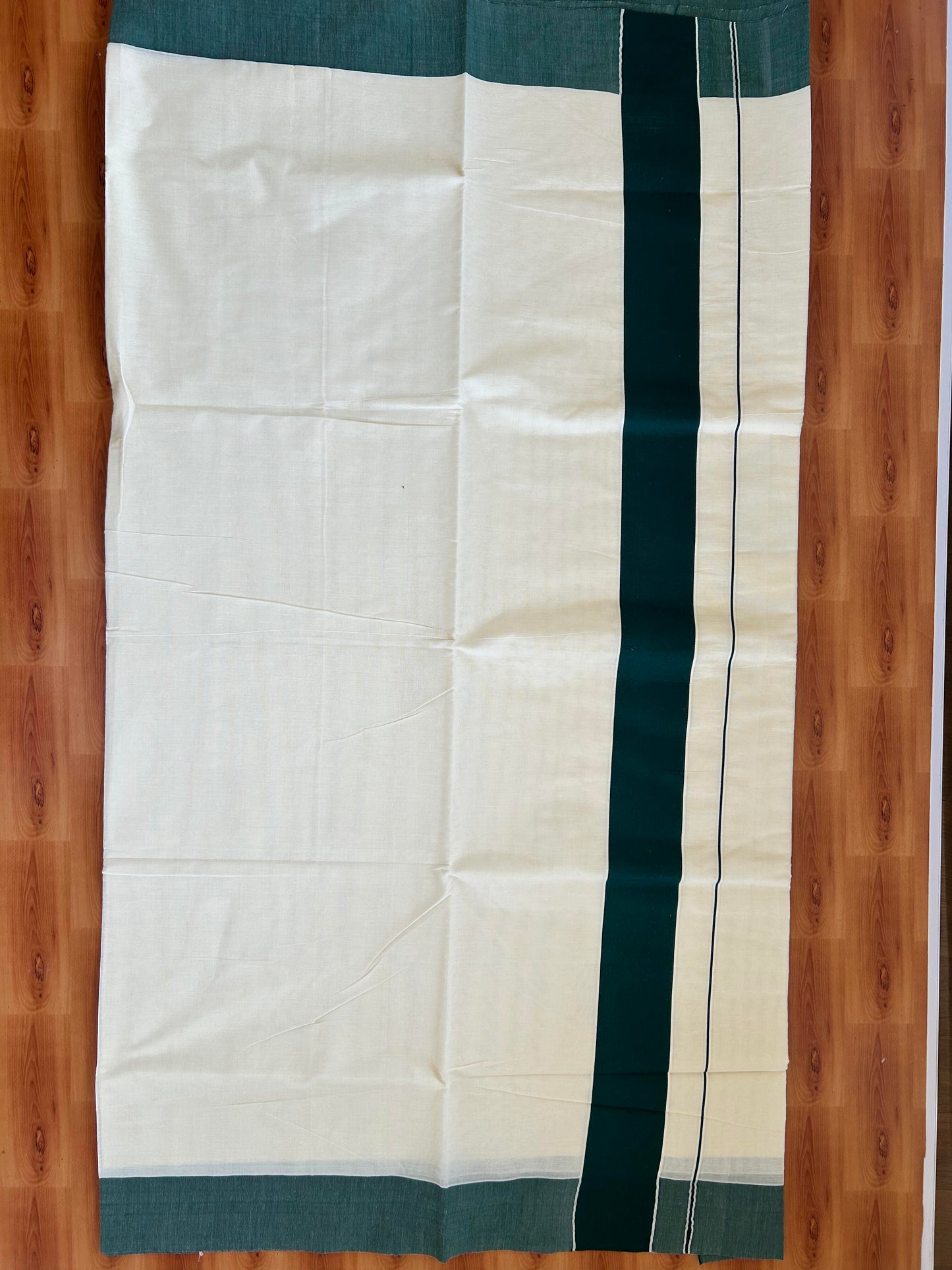 25% Discount! Kaitharikada Kerala Traditional Saree Off white- Mixed Cotton Saree - 3 Inch  Pallu - Dark Green Kara - 44 KK7000 PMC