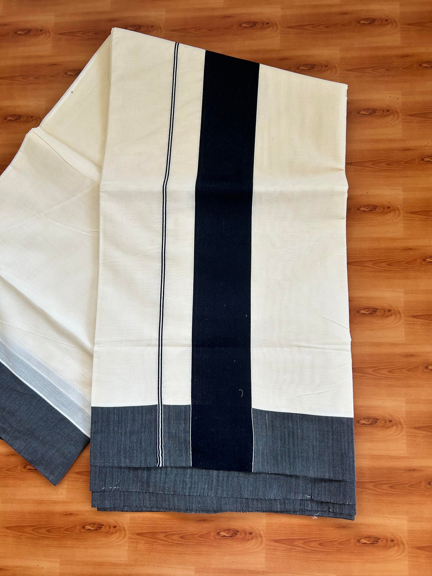 25% Discount! Kaitharikada Kerala Traditional Saree Off white- Mixed Cotton Saree - 3 Inch  Pallu - Black Kara - 43 KK7000 PMC