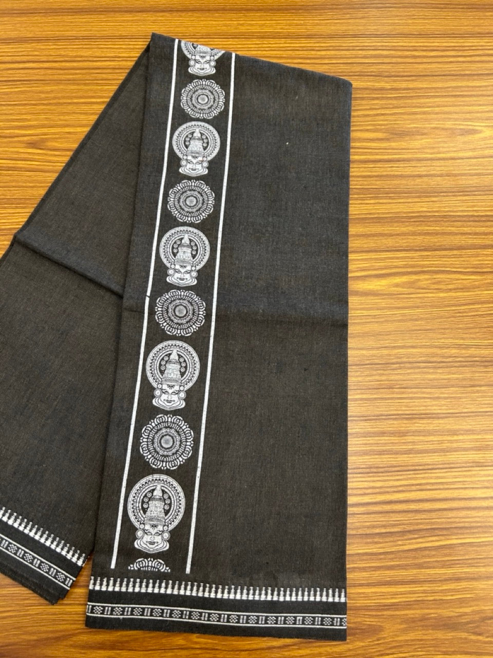 Kaitharikada - Polyster + Cotton - 20s twisted - Single Kaily / Lungi - 2.75 inch White Kadhakali Printed Kuppadam Border with Dark Olive Green & Black shaded colour body (2 meter / 4 muzham) -  65 KK8035 GAN