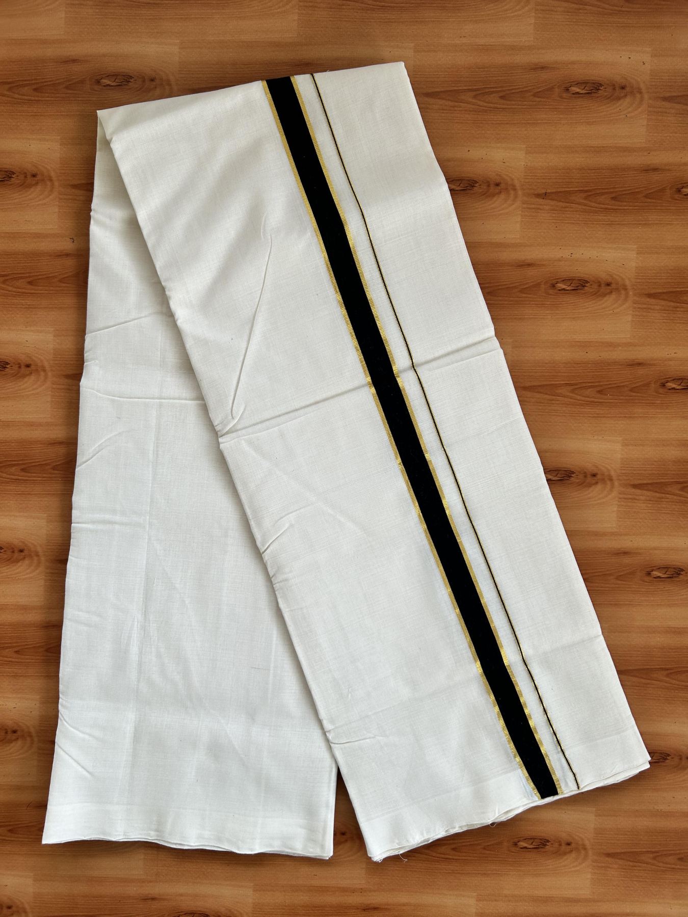 Short Dhoti Special! Double Off White (Unbleached) Mundu/Dhoti 25% Discount!! KaithariKada Handloom Unakkupaav - Kerala Handloom - 100% Pure Cotton 100x80- 46 inches Height 1 inch Black & Gold Kasav Kara 3.60 mtr (8 muzham) - 2 KK5462 REA