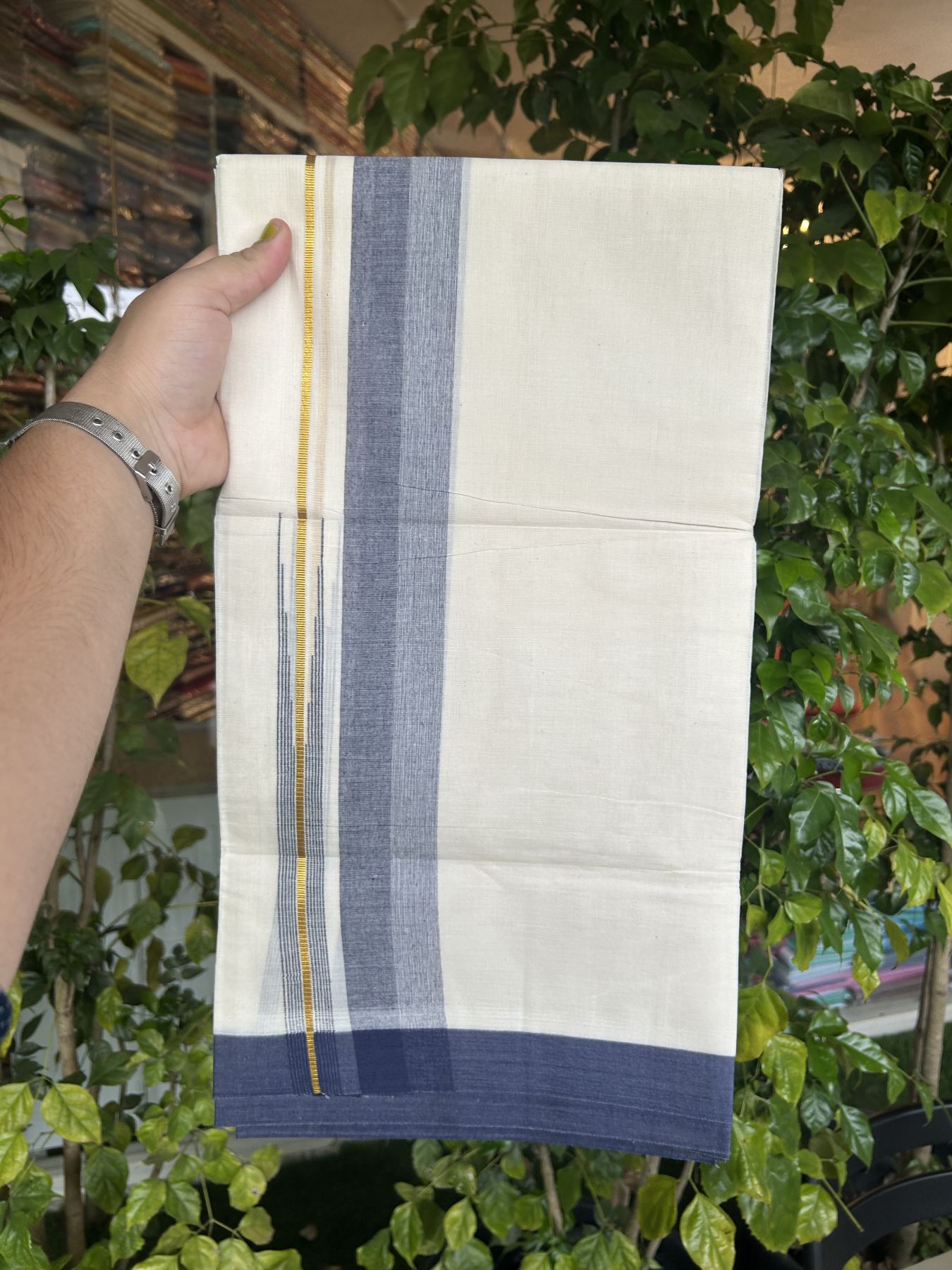20% Discount ! Kaitharikada Balaramapuram 100% Pure Cotton Double Off white (Unbleached) Mundu/Dhoti - 100x80 - 1.75 inch Gold Kasav & Navy Blue Shaded Stripes Chutty Kara 3.90 mtr (8 muzham) - 37 KK5313 PMC