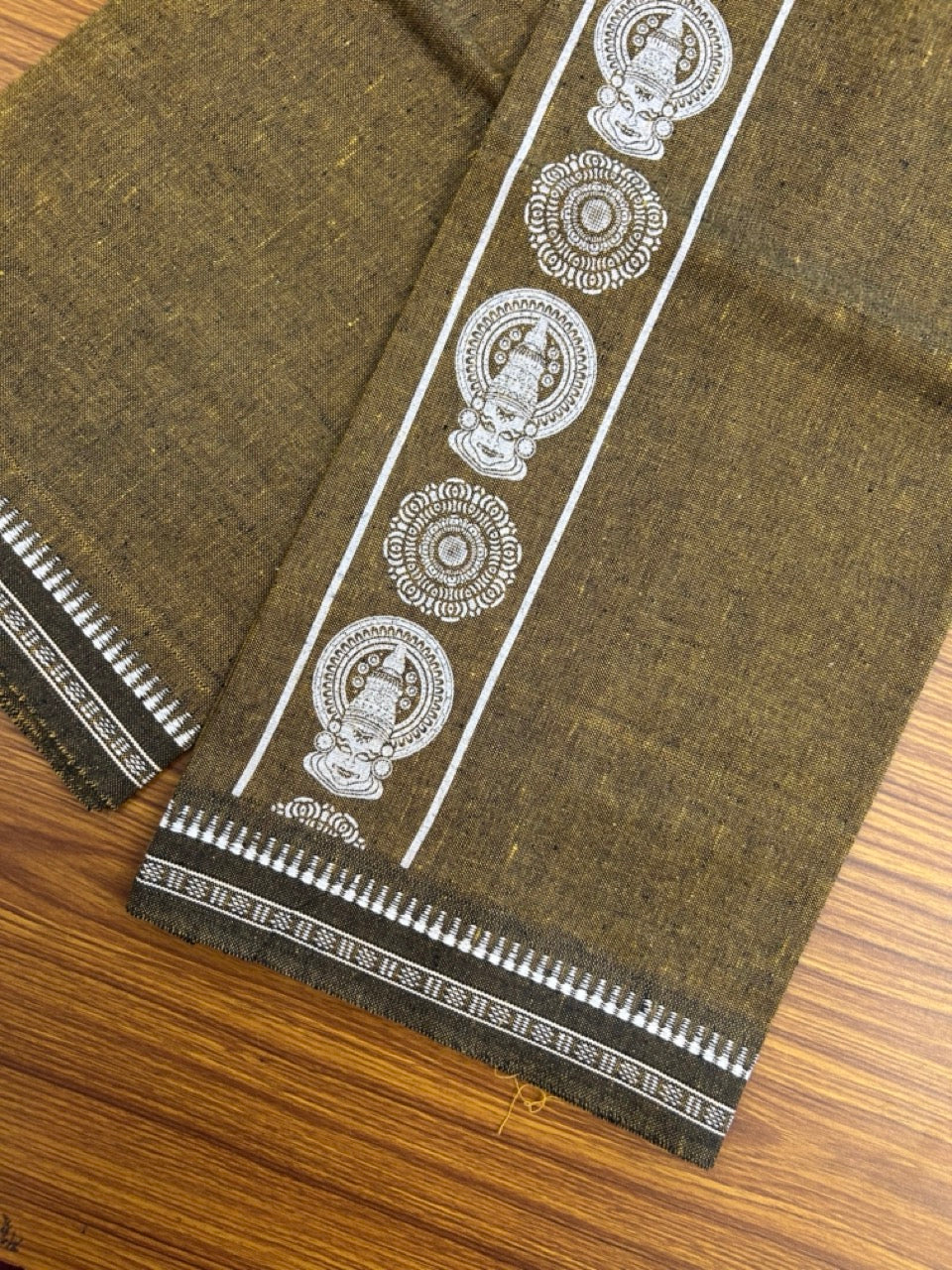 Kaitharikada - Polyster + Cotton - 20s twisted - Single Kaily / Lungi - 2.75 inch White Kadhakali Printed Kuppadam Border with Mustard Yellow colour body (2 meter / 4 muzham) -  60 KK8035 GAN