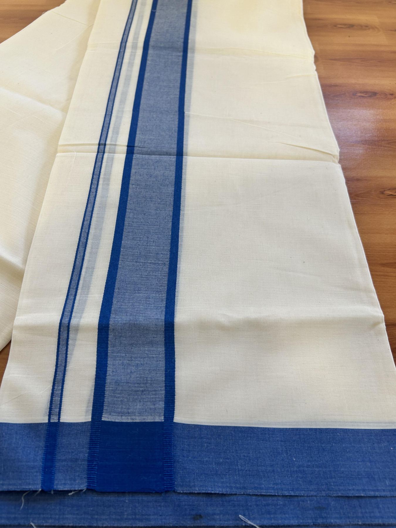 Double Off White Mundu/Dhoti- 20% Discount! KaithariKada 100% Cotton - 100X80 - 1.75 inch Peacock Blue Shaded Kara 4 mtr (8.5 muzham) - 8 KK5463 PMC