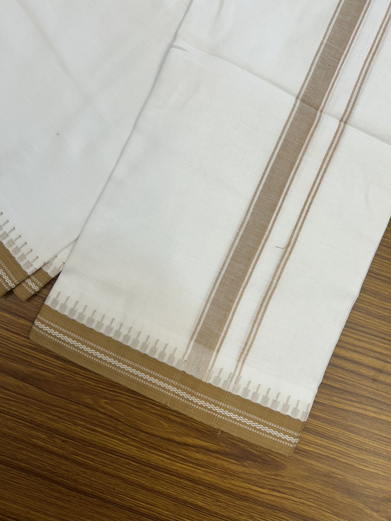 Premium Kathar Type Mercerised Pure Cotton Single Mundu Kaitharikada Special - Kaily / Lungi - 60s - 1 inch Sand Brown Striped kara White Body Kuppadam Border (2 meter / 4 muzham) - 4 KK5316 MR