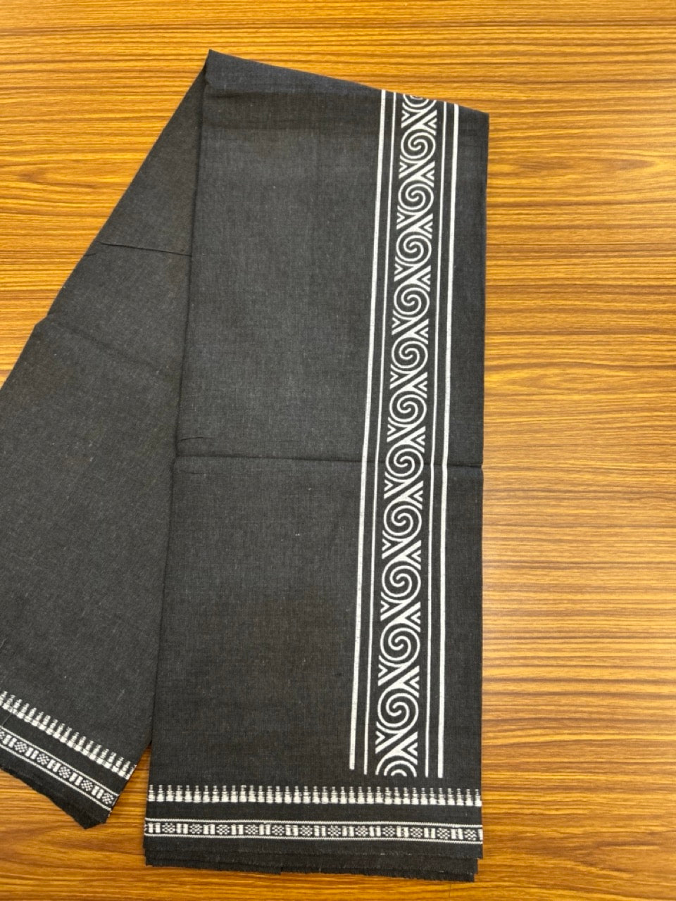 Kaitharikada - Single Kaily / Lungi - Polyster + Cotton - 20s twisted - 2.5 inch White Design printed kara with Ash Black colour body - 114 KK8035 GAN