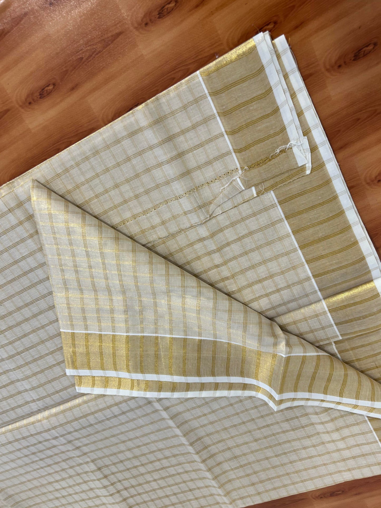 25% Discount! Kaitharikada Kerala Traditional Saree Off white- Mixed Cotton Kasav Saree - 2.75 Inch  Pallu - Gold Kasav Kara & Check Design Tissue Body - 53 KK7000 PMC