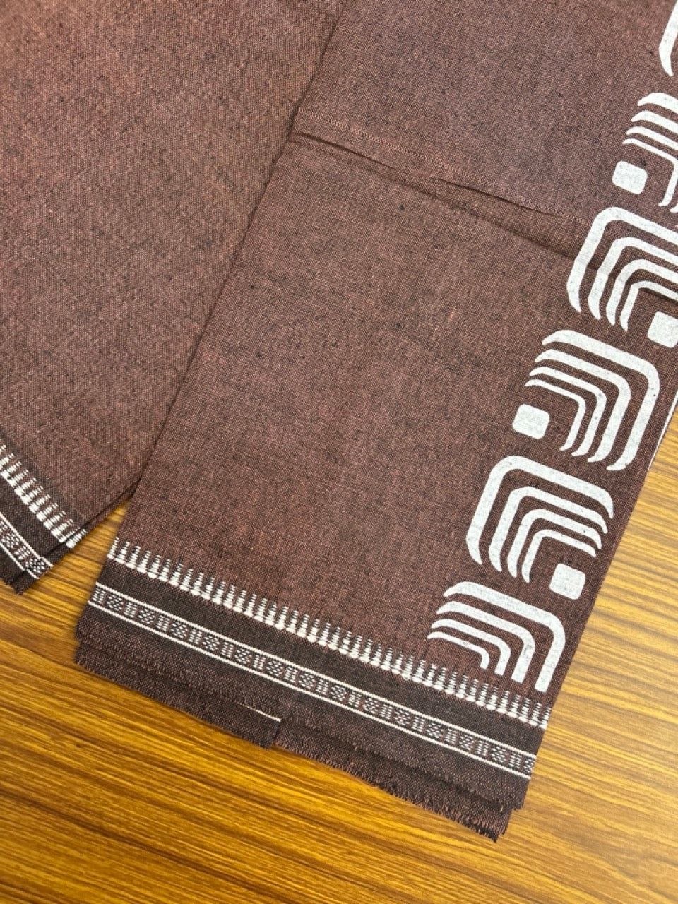 Kaitharikada - Polyster + Cotton - 20s twisted - Single Kaily / Lungi - 2.5 inch White Printed Kuppadam Border with Brown colour body (2 meter / 4 muzham) -  73 KK8035 GAN