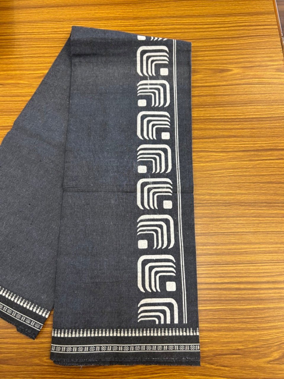 Kaitharikada - Polyster + Cotton - 20s twisted - Single Kaily / Lungi - 2.5 inch White Printed Kuppadam Border with Ash Blue colour body (2 meter / 4 muzham) -  79 KK8035 GAN
