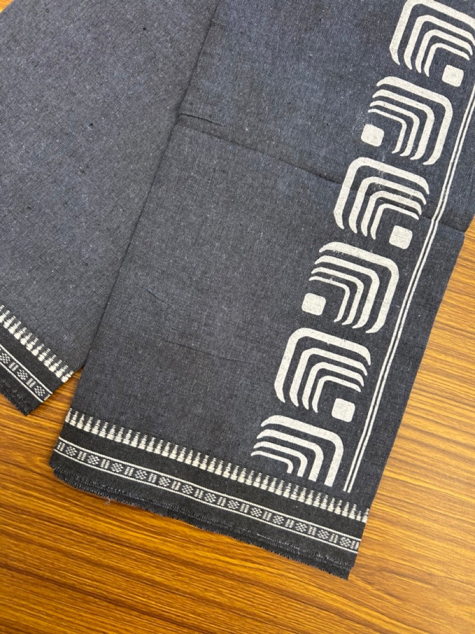 Kaitharikada - Polyster + Cotton - 20s twisted - Single Kaily / Lungi - 2.5 inch White Printed Kuppadam Border with Ash Blue colour body (2 meter / 4 muzham) -  79 KK8035 GAN