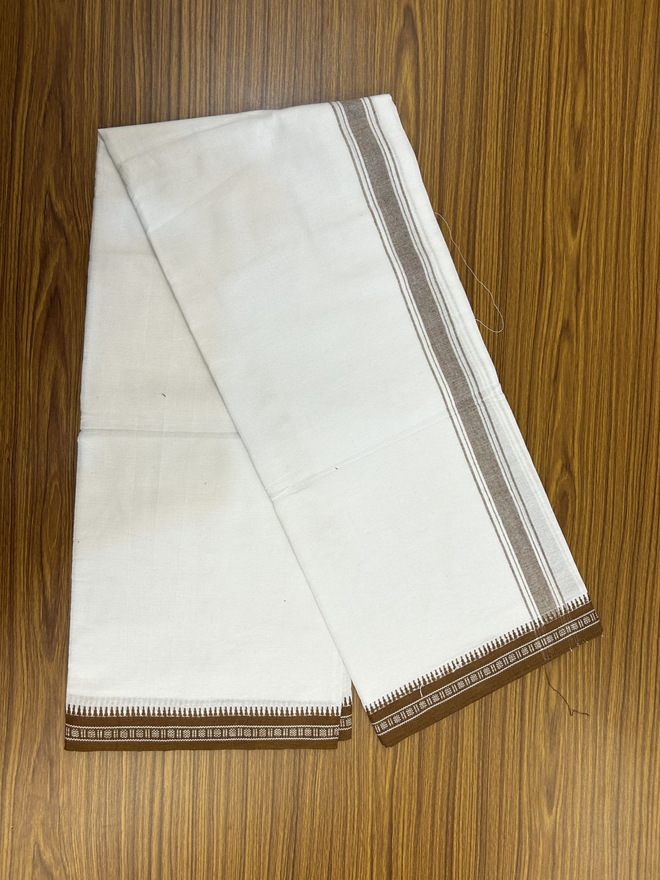 Premium Kathar Type Mercerised Pure Cotton Single Mundu Kaitharikada Special - Kaily / Lungi - 60s - 1.5 inch Brown Striped kara with White colour Body Kuppadam Border 2.25 mtr (4.82 muzham) - 10 KK5317 KUT