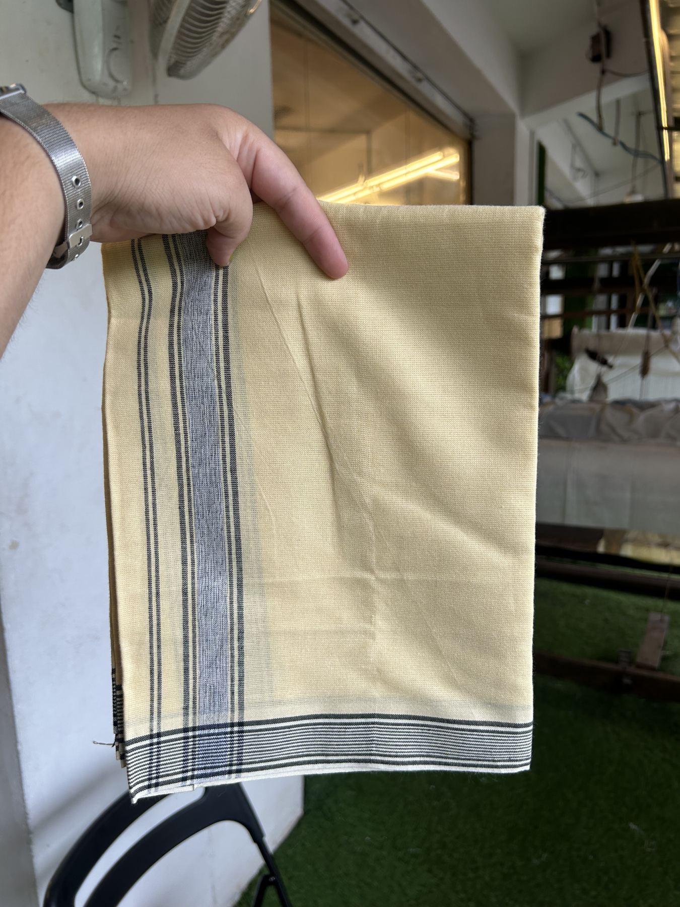 Kaitharikada Special - Pure Cotton - Single Mundu - Kaily / Lungi - 60s - 1.25 inch Black shaded striped kara with Light Yellow colour Body 1.90 mtr (4 muzham) - 13 KK5317 KUT