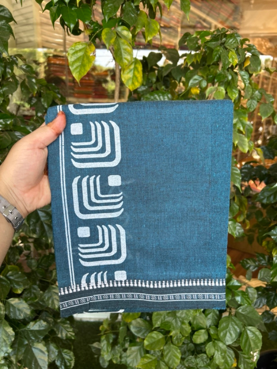 Kaitharikada - Polyster + Cotton - 20s twisted - Single Kaily / Lungi - 2.5 inch White Printed Kuppadam Border with Peacock Blue & Black shaded colour body (2 meter / 4 muzham) -  76 KK8035 GAN