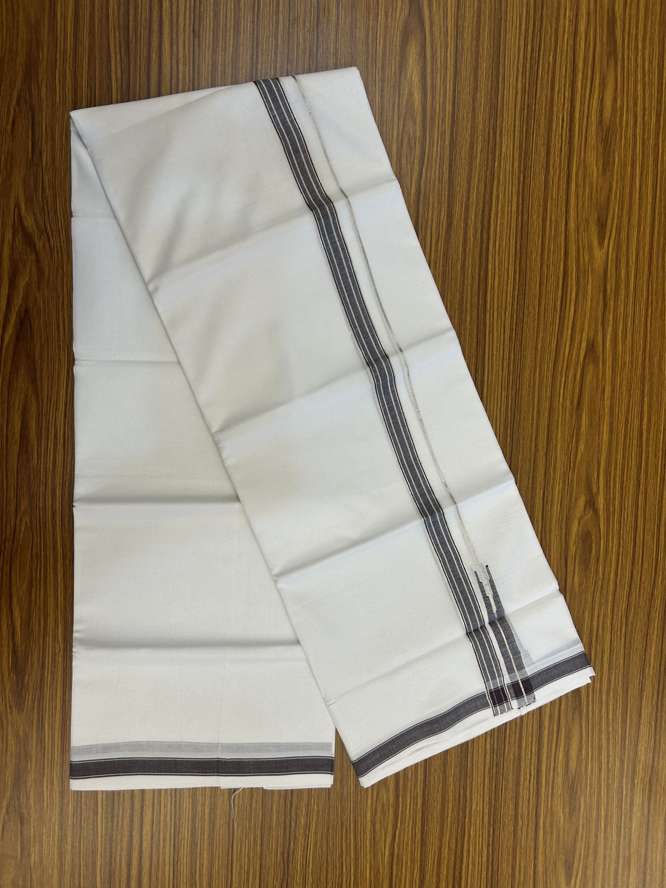 20% Discount!! Kaitharikada Balaramapuram 100% Pure Cotton Pure White Double Mundu/Dothi - 100x80 - 1.5 cm Brown & Silver Kasav Puliyilakkara One Side Chutty Kara 3.90 m (8 muzham) -14 KK5318 CKS