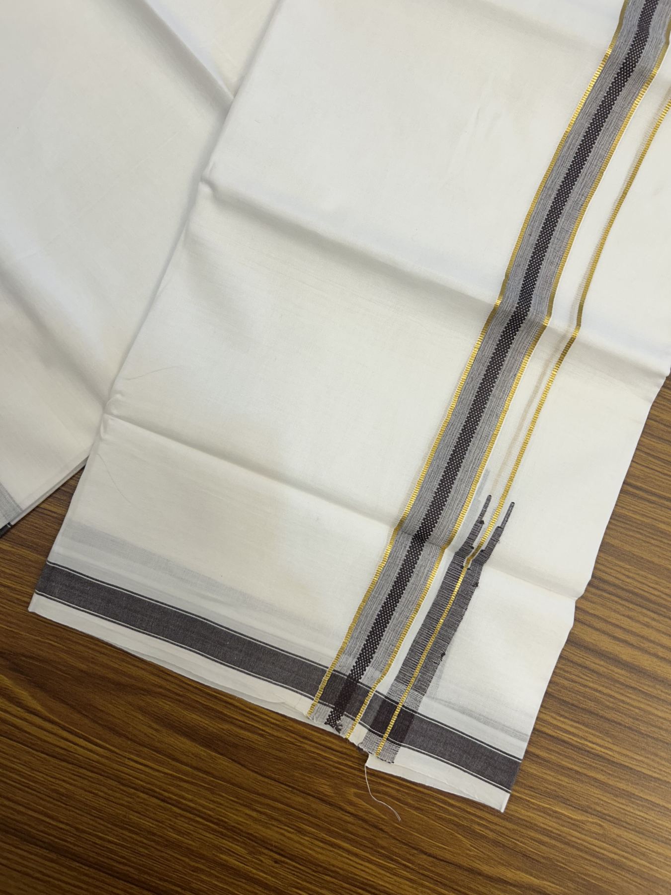 20% Discount!! Kaitharikada Balaramapuram 100% Pure Cotton Pure White Double Mundu/Dothi - 100x80 - 1.5 cm Brown & Gold Kasav Shaded Puliyilakkara One Side Chutty Kara 3.90 m (8 muzham) - 19 KK5318 CKS