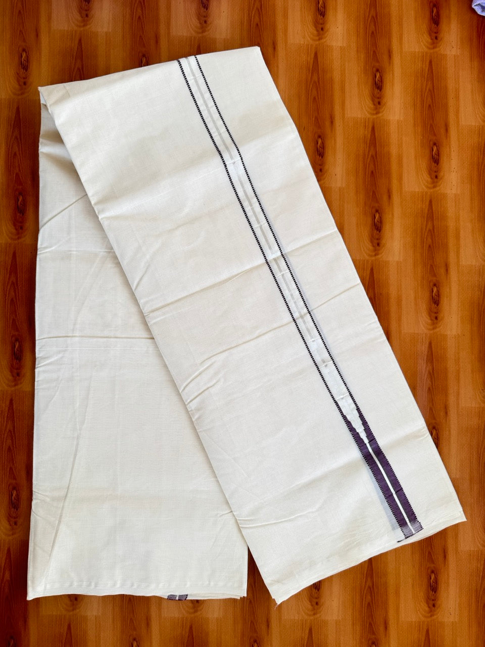 Double Off white Kerala Mundu / Dhoti - 20% Discount! KaithariKada 100% Cotton - 100x100 - Muthukuri Coffee Brown Chutty & Silver Kasav kara 4 mtr (8.5 muzham) - 11 KK5486 ASH
