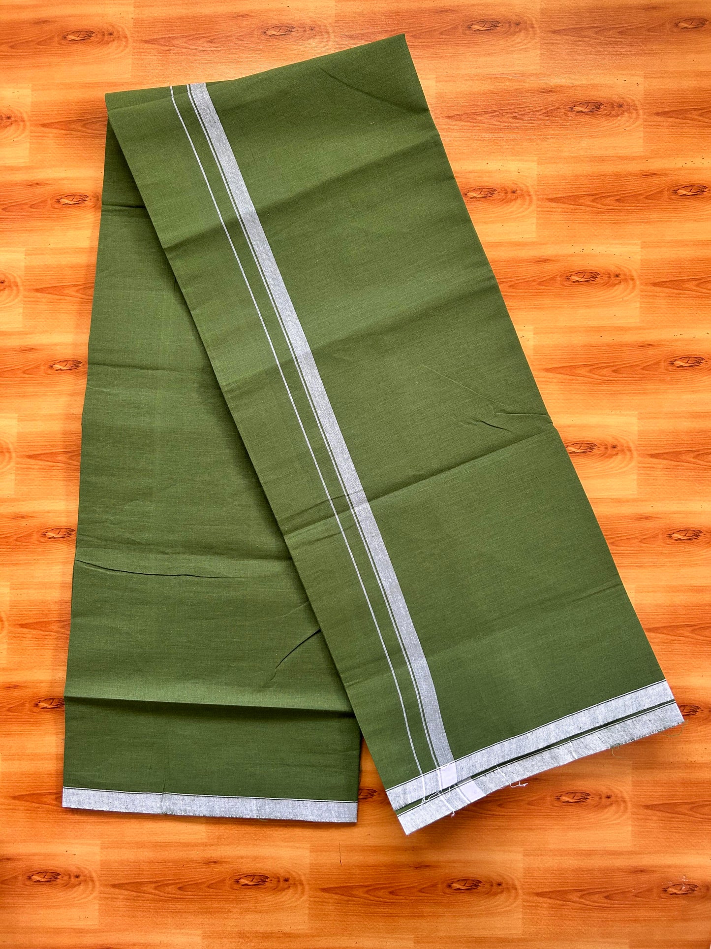 Single Kaily / Lungi- Kaitharikada - Pure Cotton - (40s) - 0.5 inch White Shaded Kara with Olive Green colour body (2 meter / 4 muzham) - 23 KK8062 GAN