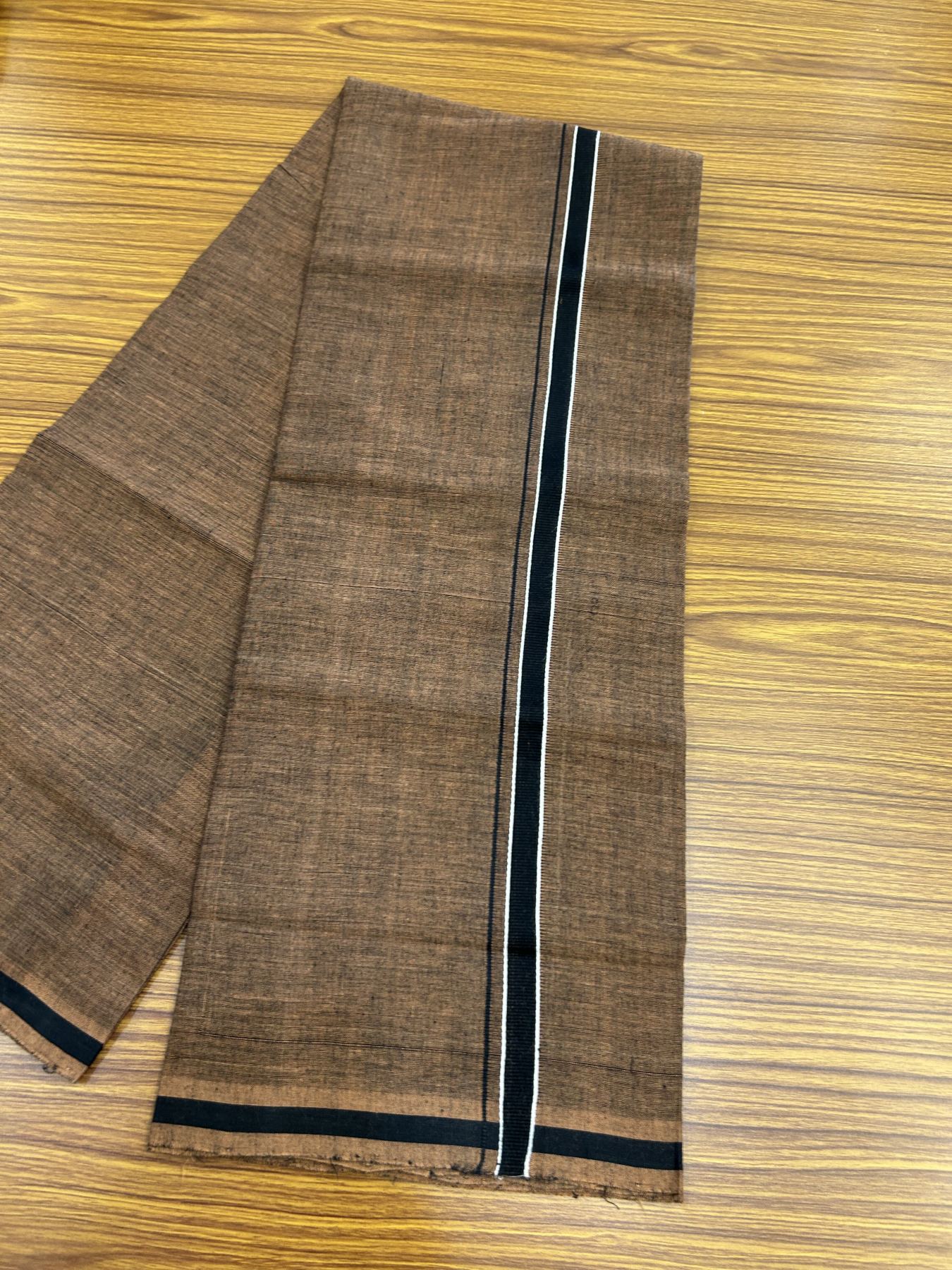 Handloom Single Hallmarked - 10% Discount ! KaithariKada 100% Pure Cotton - Mundu/Dhoti 0.5 inch Black kara with Brown colour Body - (2 meter / 4 muzham) - 24 KK5318 ELA